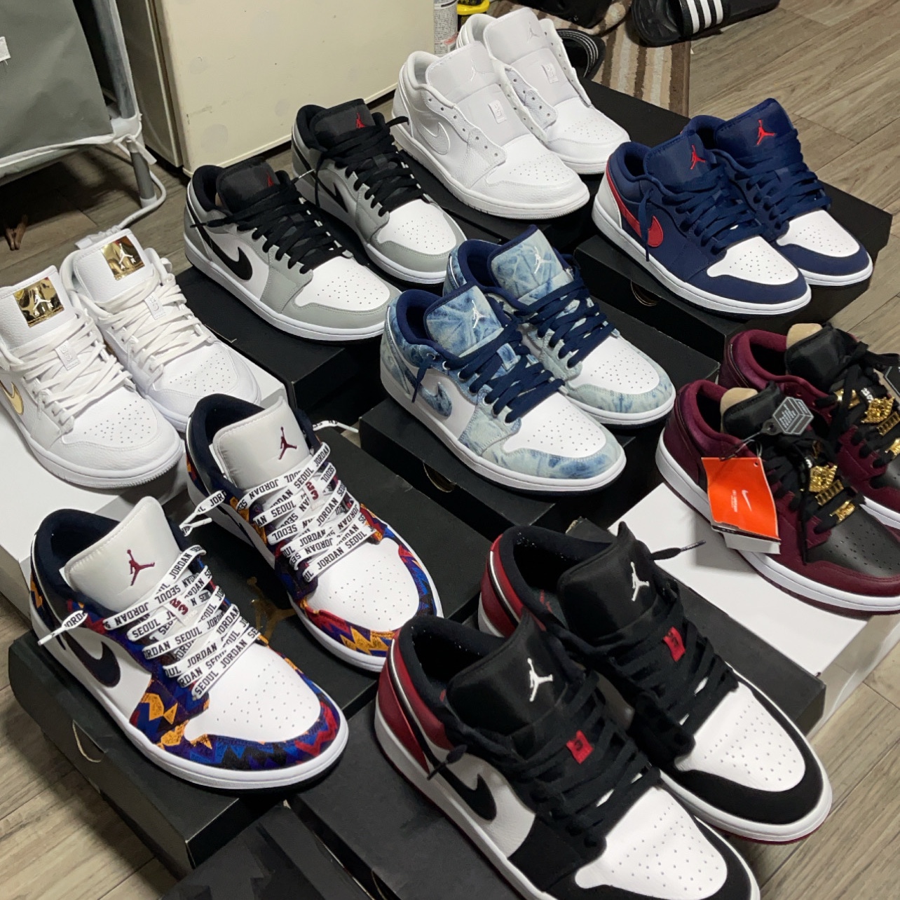 Jordan 1 Low Light Smoke Grey, (W) Jordan 1 Low SE Dark Beetroot 착용 스타일