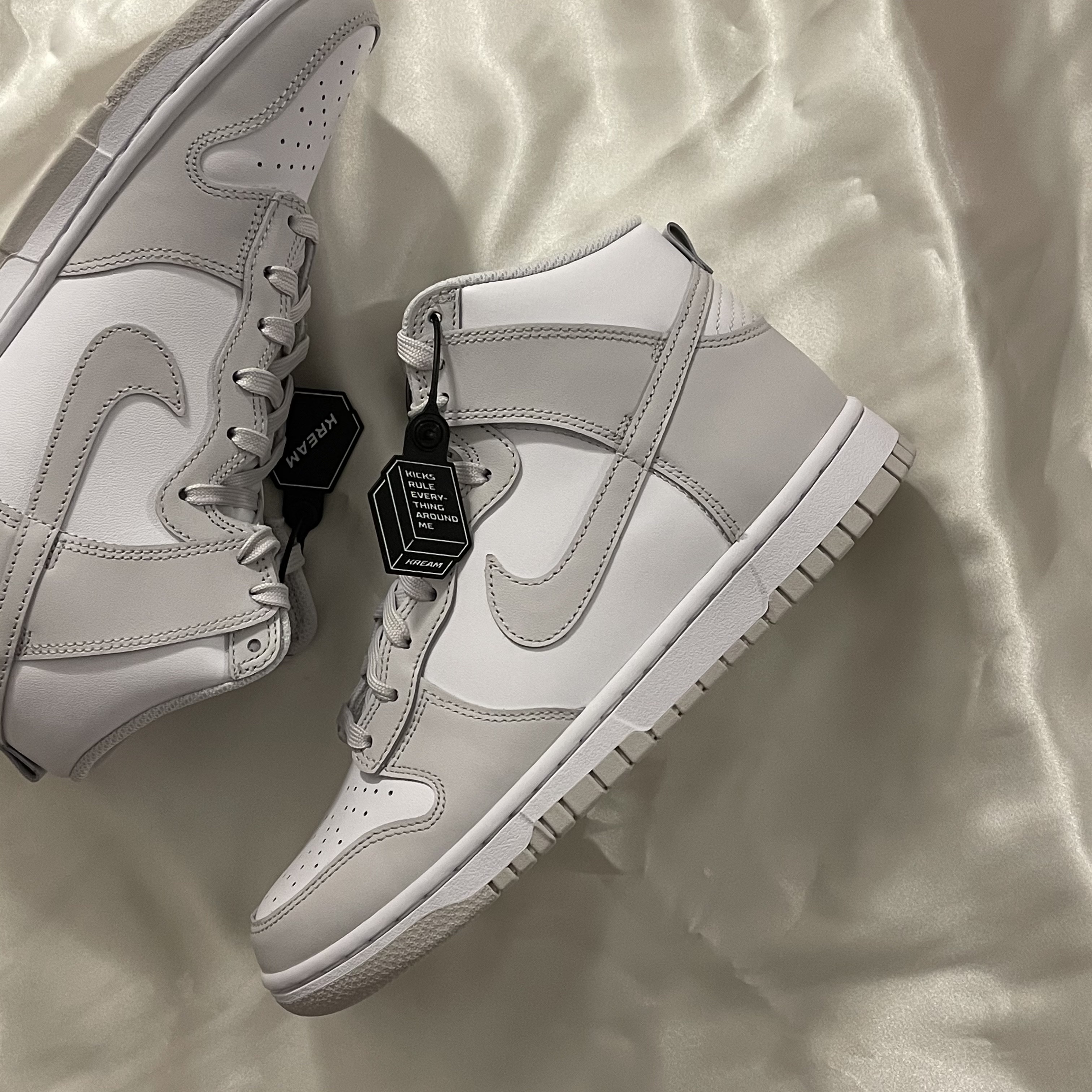 Nike Dunk High Retro Vast Grey 착용 스타일 - 1