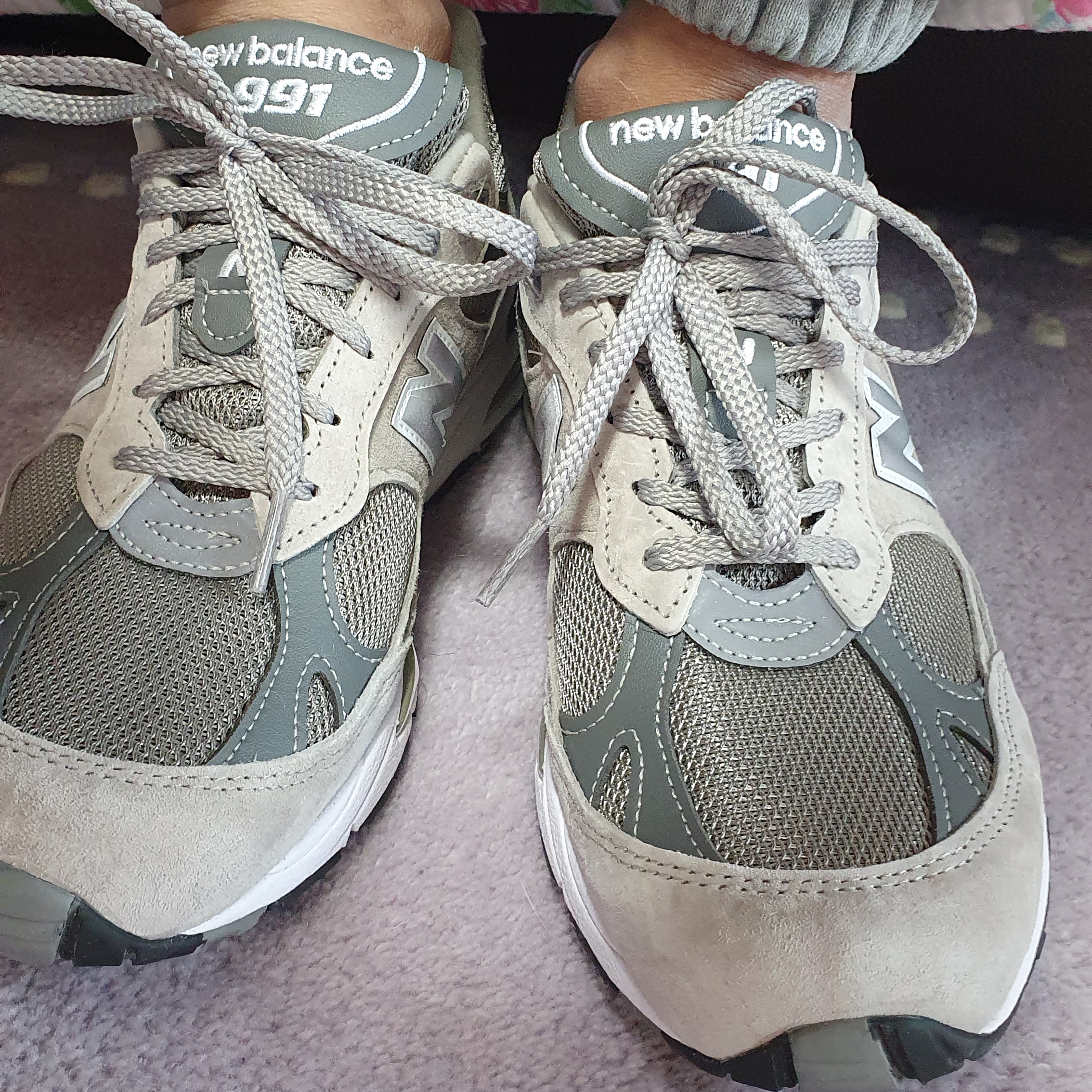 New Balance 991 Made in UK Grey 착용 스타일