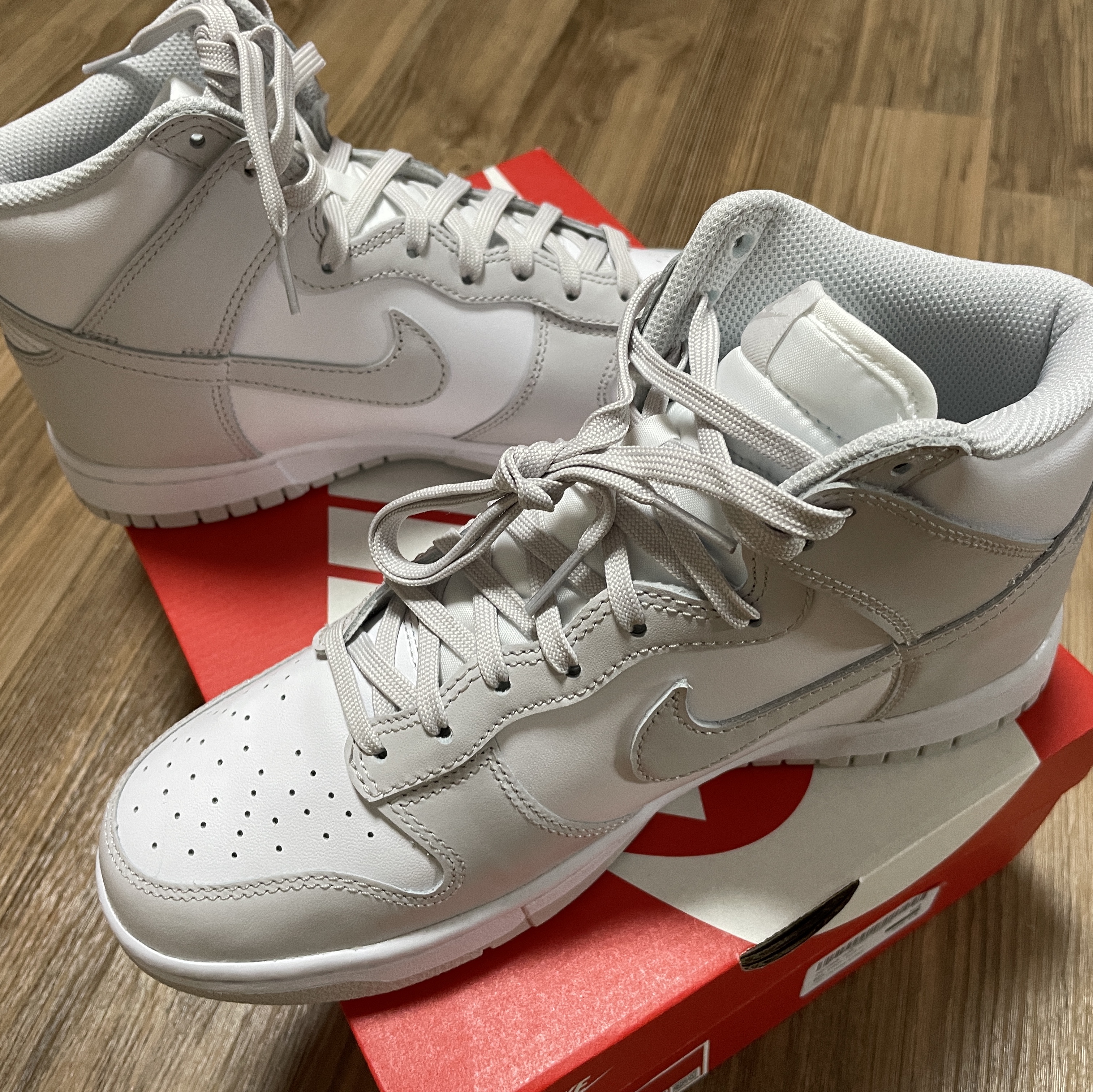 Nike Dunk High Retro Vast Grey 착용 스타일