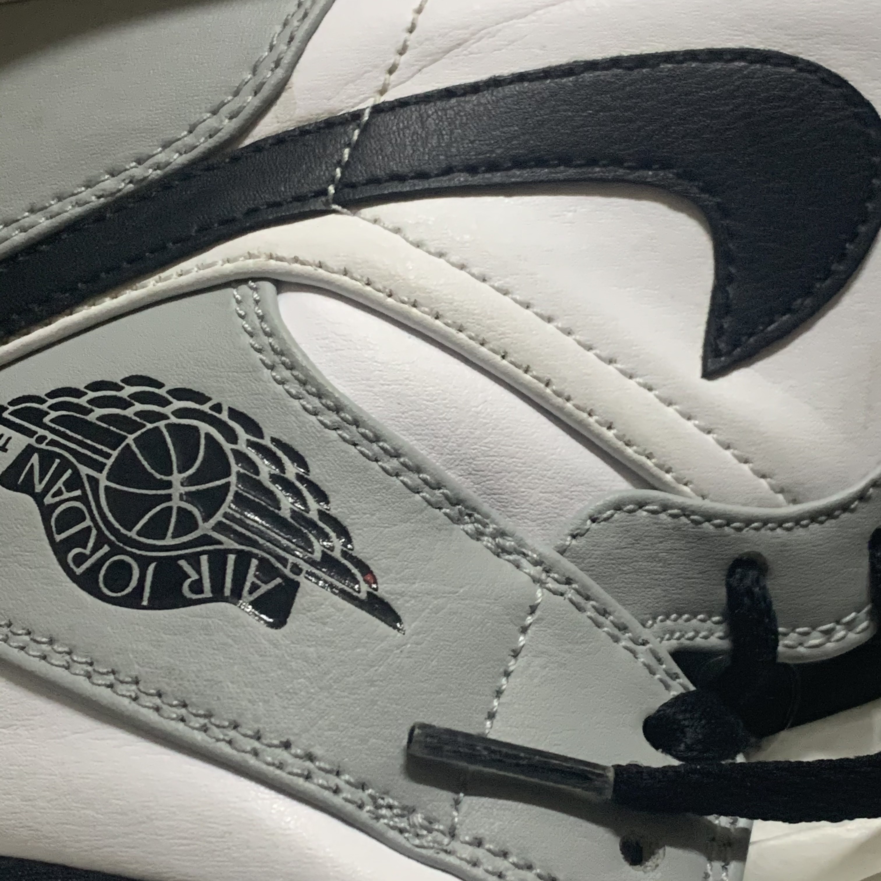 (GS) Jordan 1 Mid Light Smoke Grey 착용 스타일