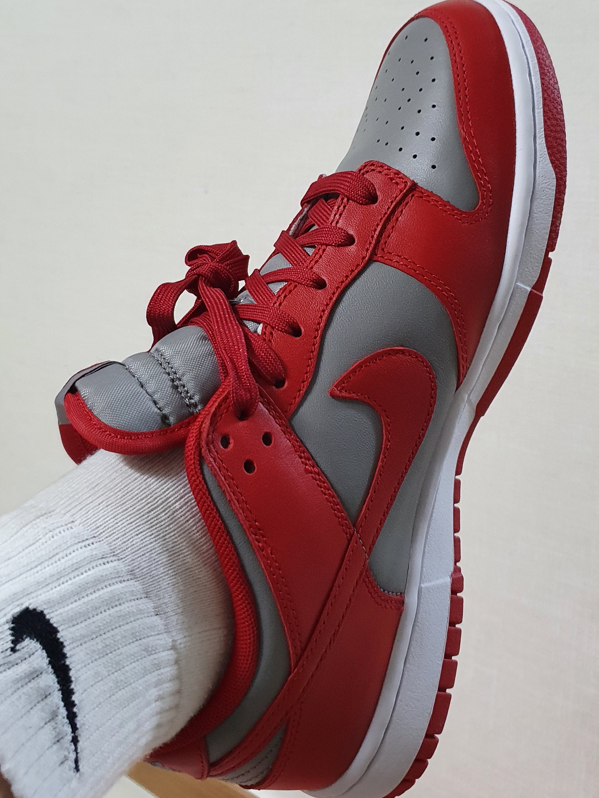 Nike Dunk Low Retro Medium Grey 착용 스타일
