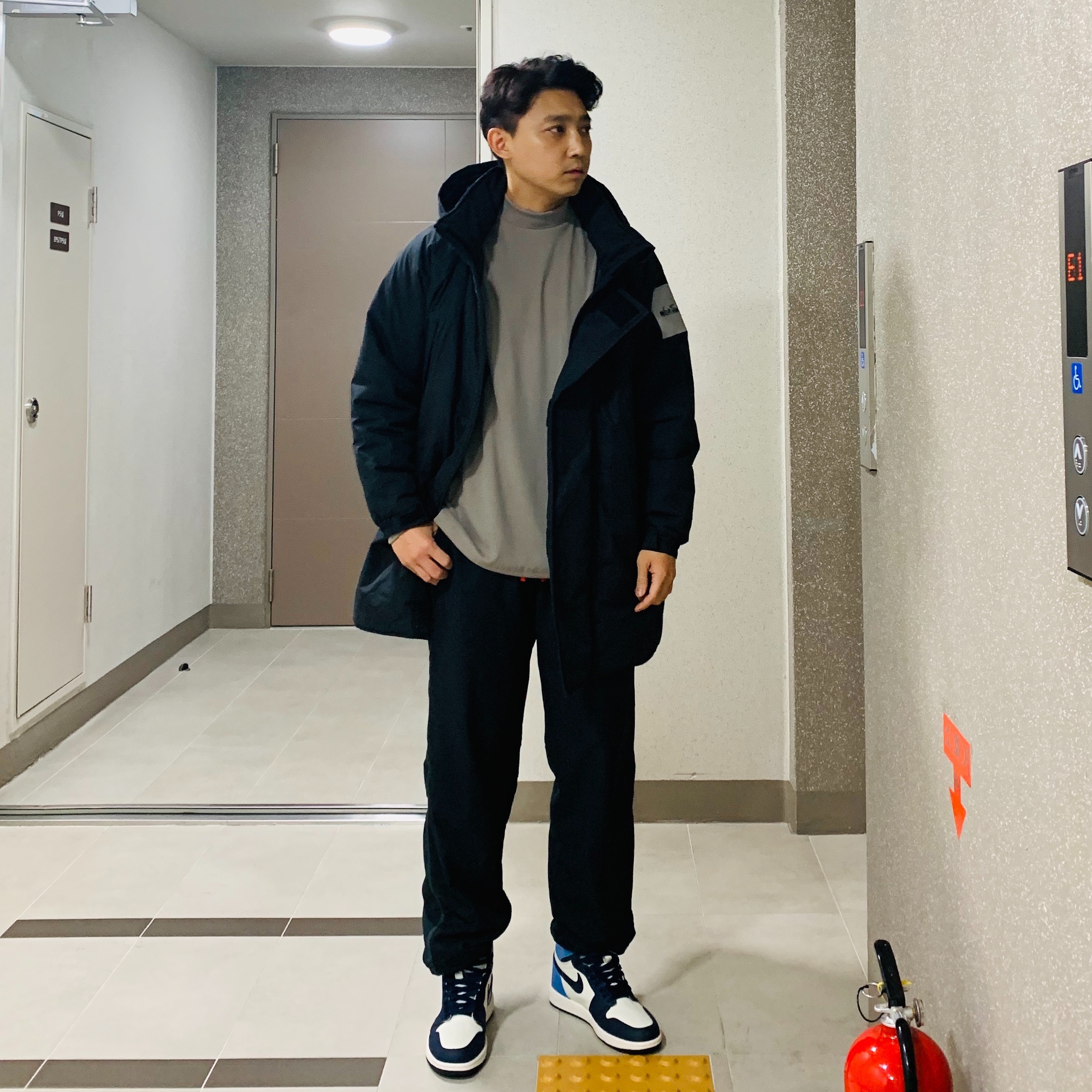 Jordan 1 Retro High Obsidian UNC 착용 스타일