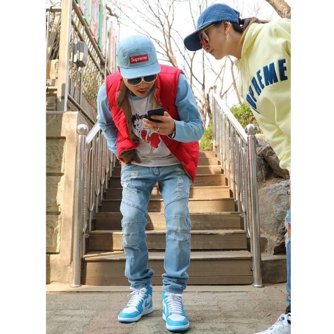 Jordan 1 Retro UNC 착용 스타일 - 1