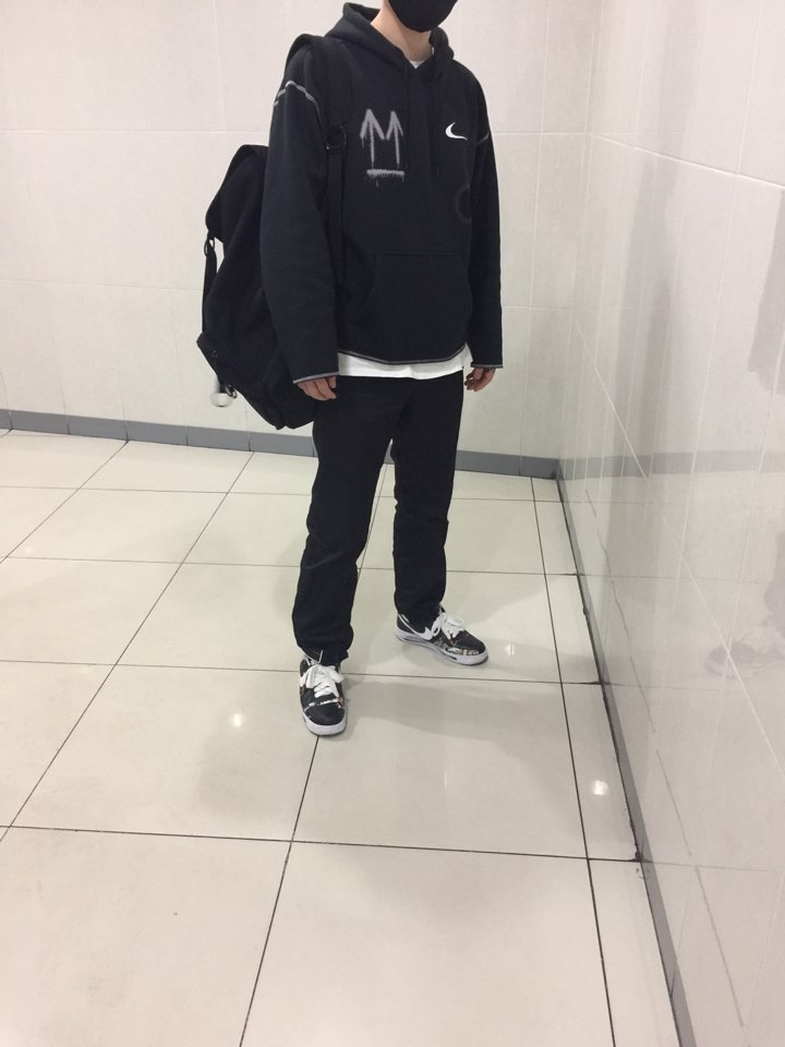 Nike x Off-White NRG RU Hoodie, Nike x Peaceminusone Air Force 1 Low Para-Noise 착용 스타일