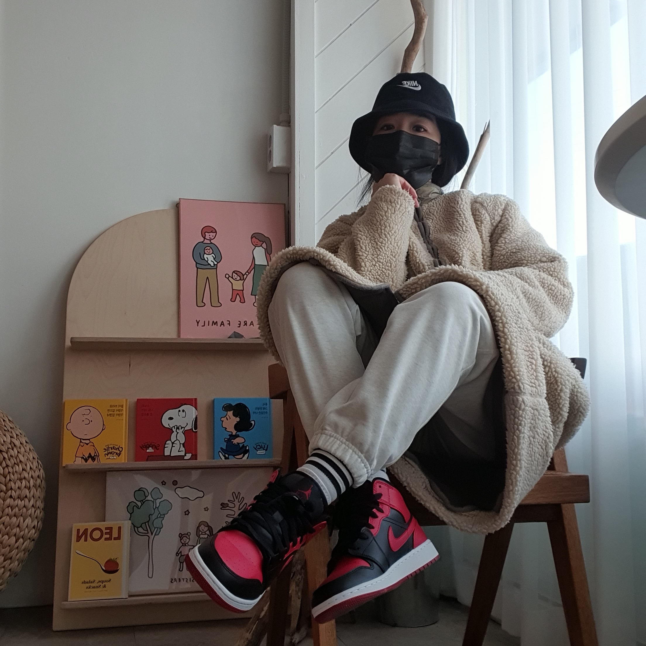 Jordan 1 Mid Bred Banned 2020, (GS) Jordan 1 Mid Bred Banned 2020 착용 스타일