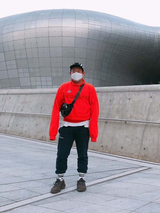 Adidas Yeezy 500 Utility Black 2018/2020 착용 스타일