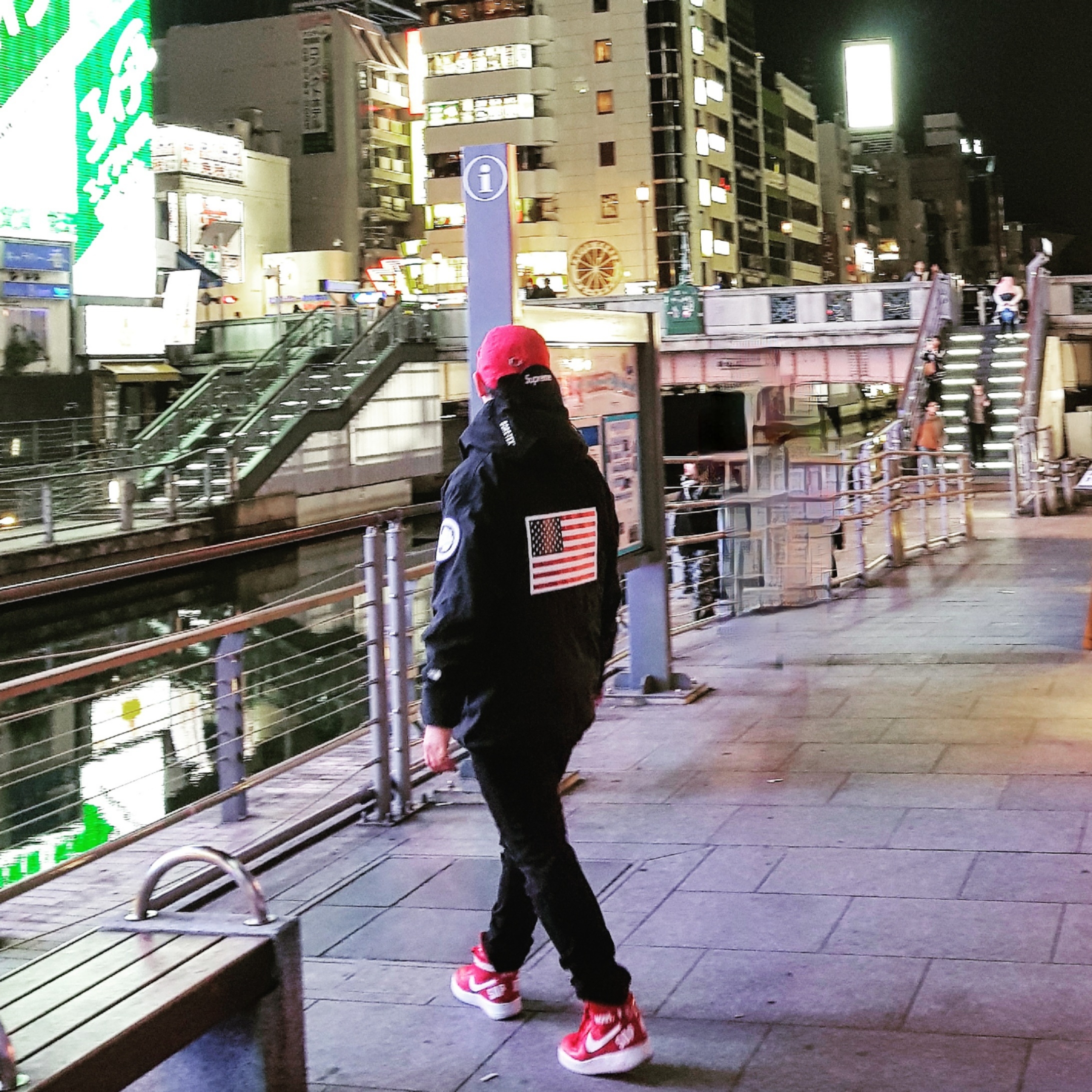 Nike x Supreme Air Force 1 High World Famous Red, Supreme x The North Face Trans Antarctica Expedition Pullover Jacket Black - 17SS 착용 스타일