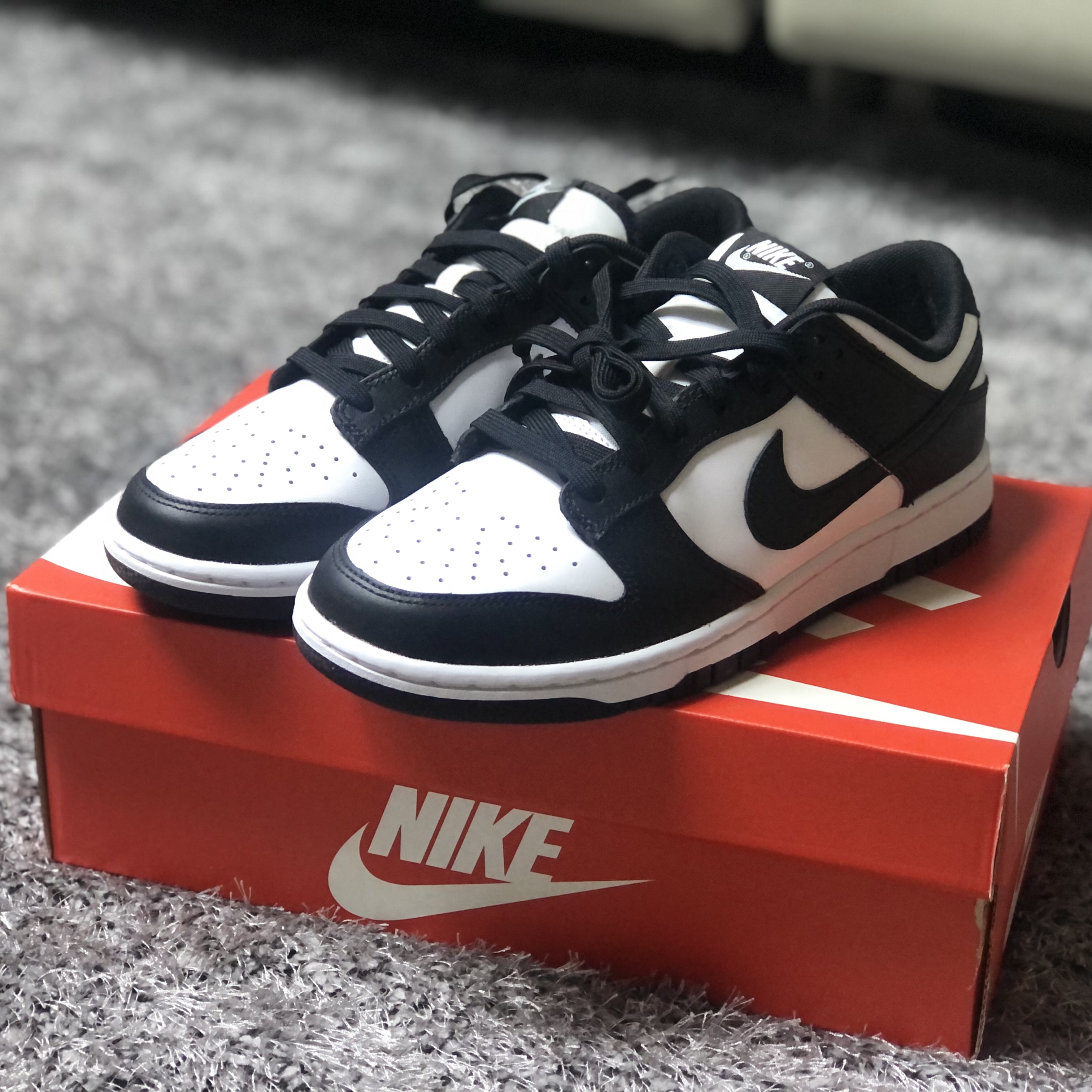 Nike Dunk Low Retro Black 착용 스타일