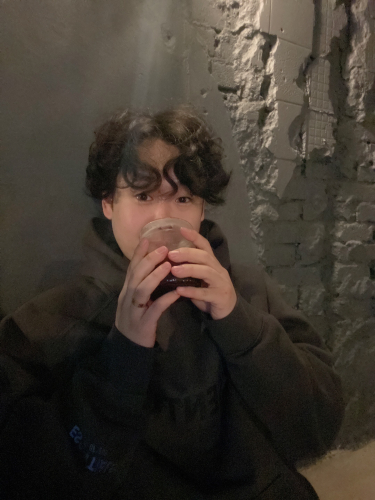 KREAM 프로필 이미지