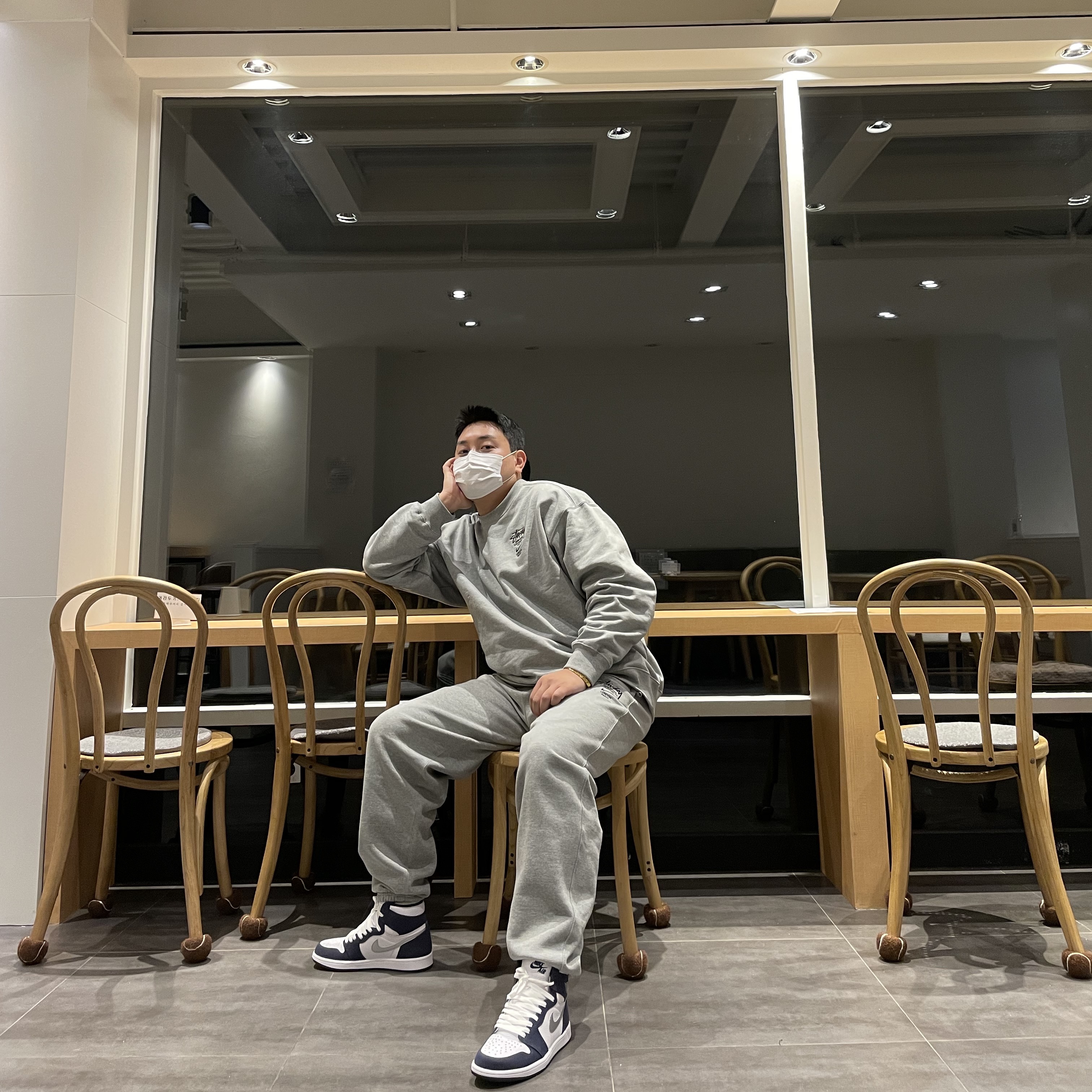 Jordan 1 Retro High OG CO.JP Midnight Navy, Nike x Stussy NRG ZR Fleece Pants Heather Grey - US/EU 착용 스타일