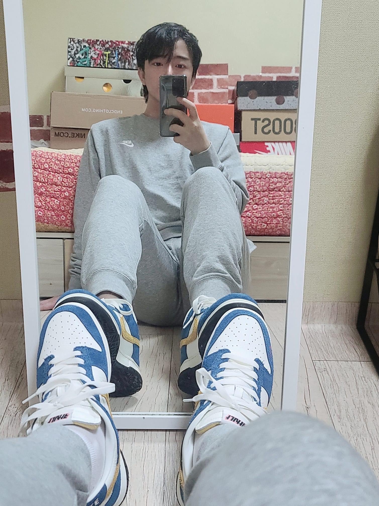 Nike x Kasina Dunk Low 80's Bus 착용 스타일