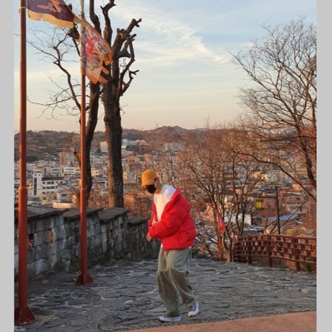 Converse Run Star Hike Hi Smoke 착용 스타일