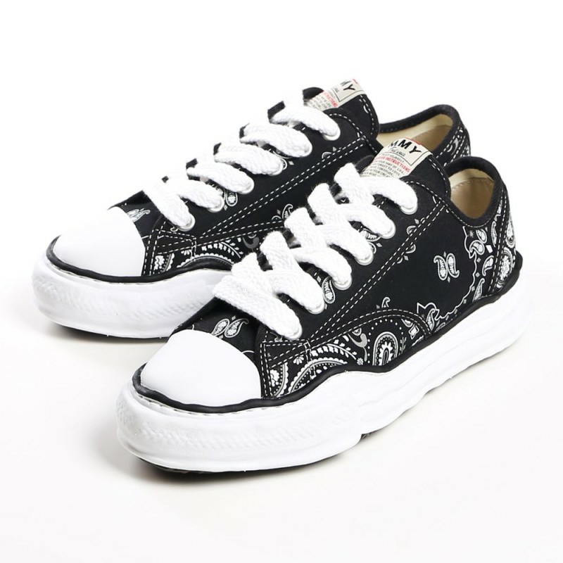 Maison Mihara Yasuhiro Peterson OG Sole Canvas Bandana Low-top Sneakers Black 착용 스타일 - 1
