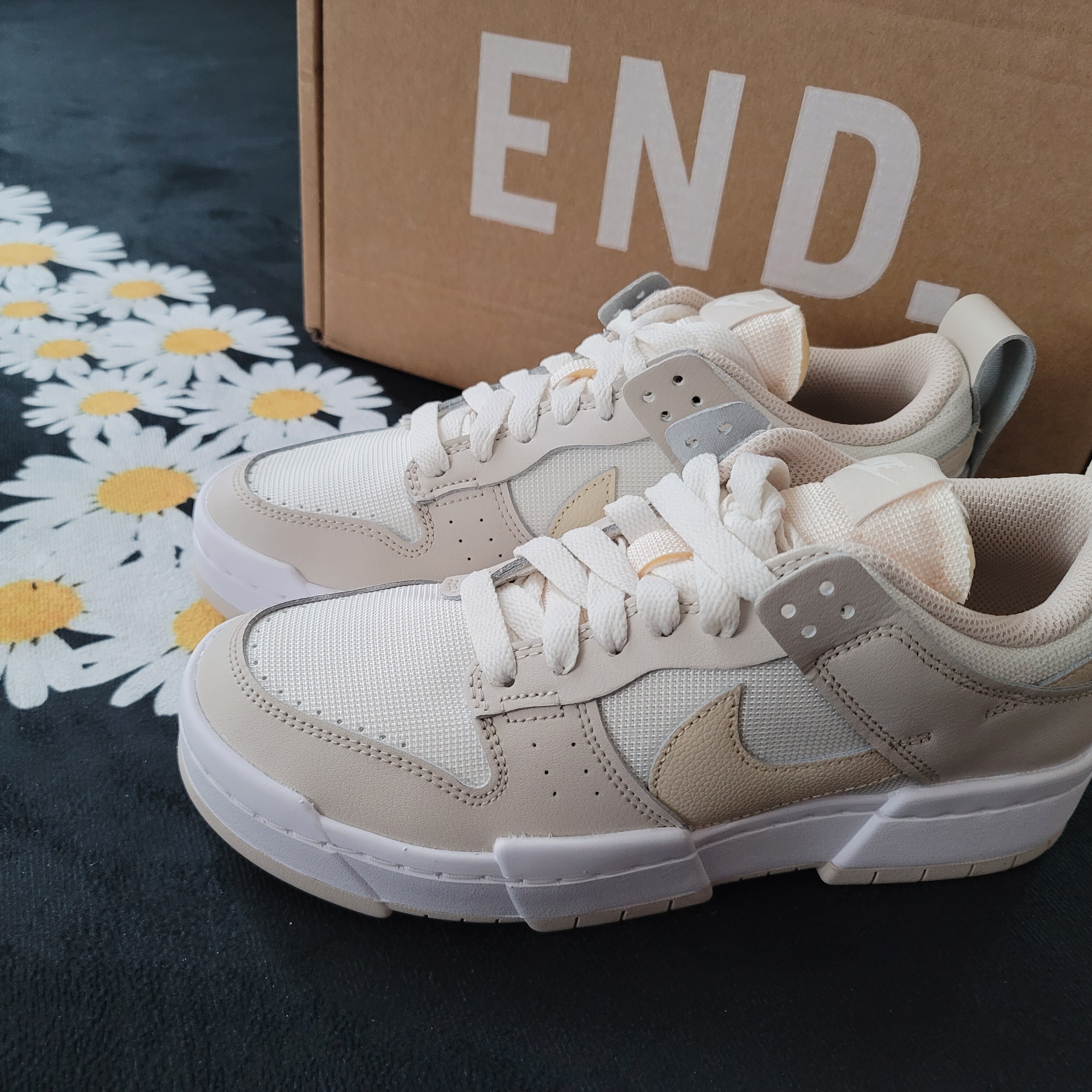(W) Nike Dunk Low Disrupt Desert Sand 착용 스타일