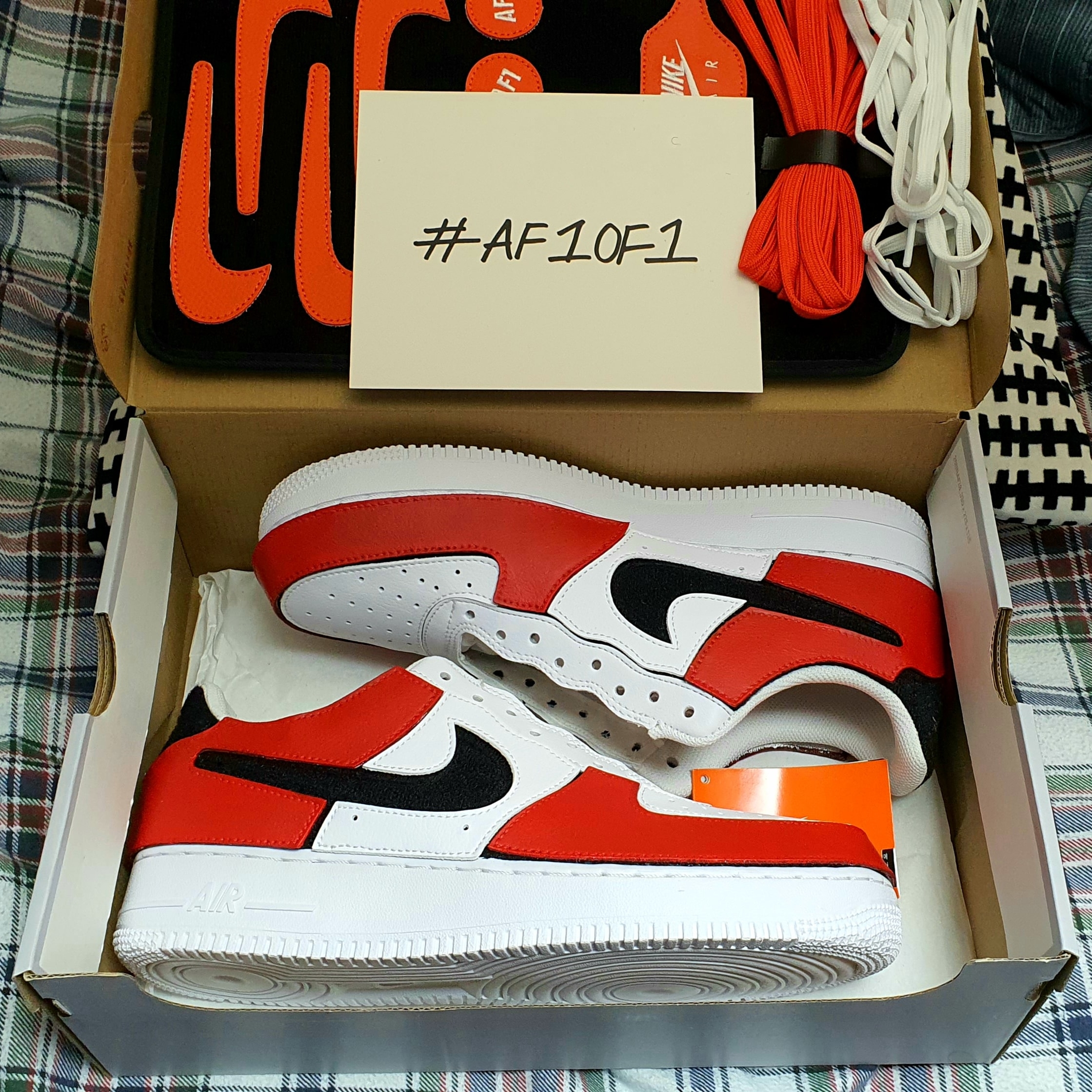 Nike Air Force 1/1 Cosmic Clay 착용 스타일