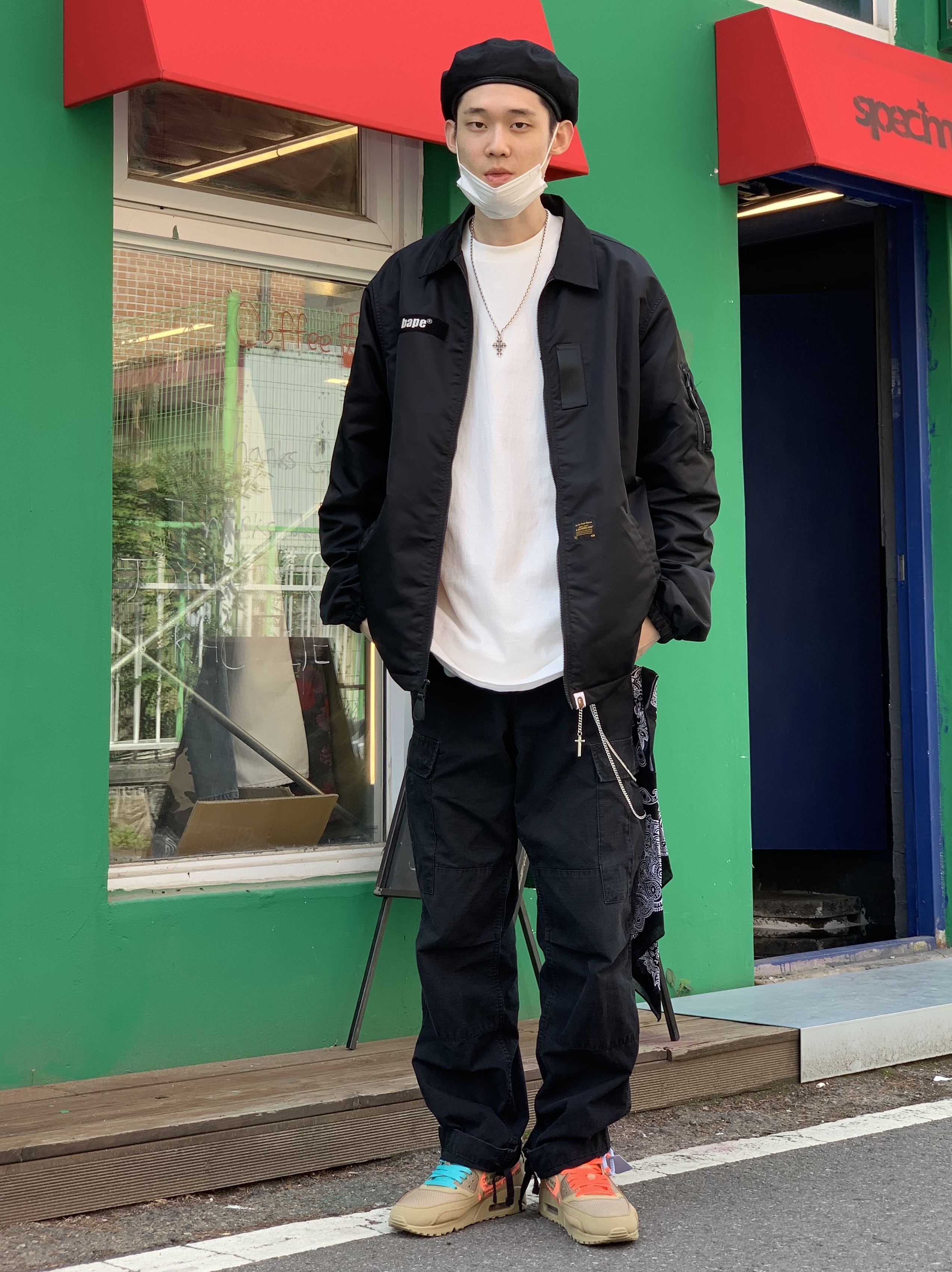 Nike x Off-White Air Max 90 V2 Desert Ore 착용 스타일
