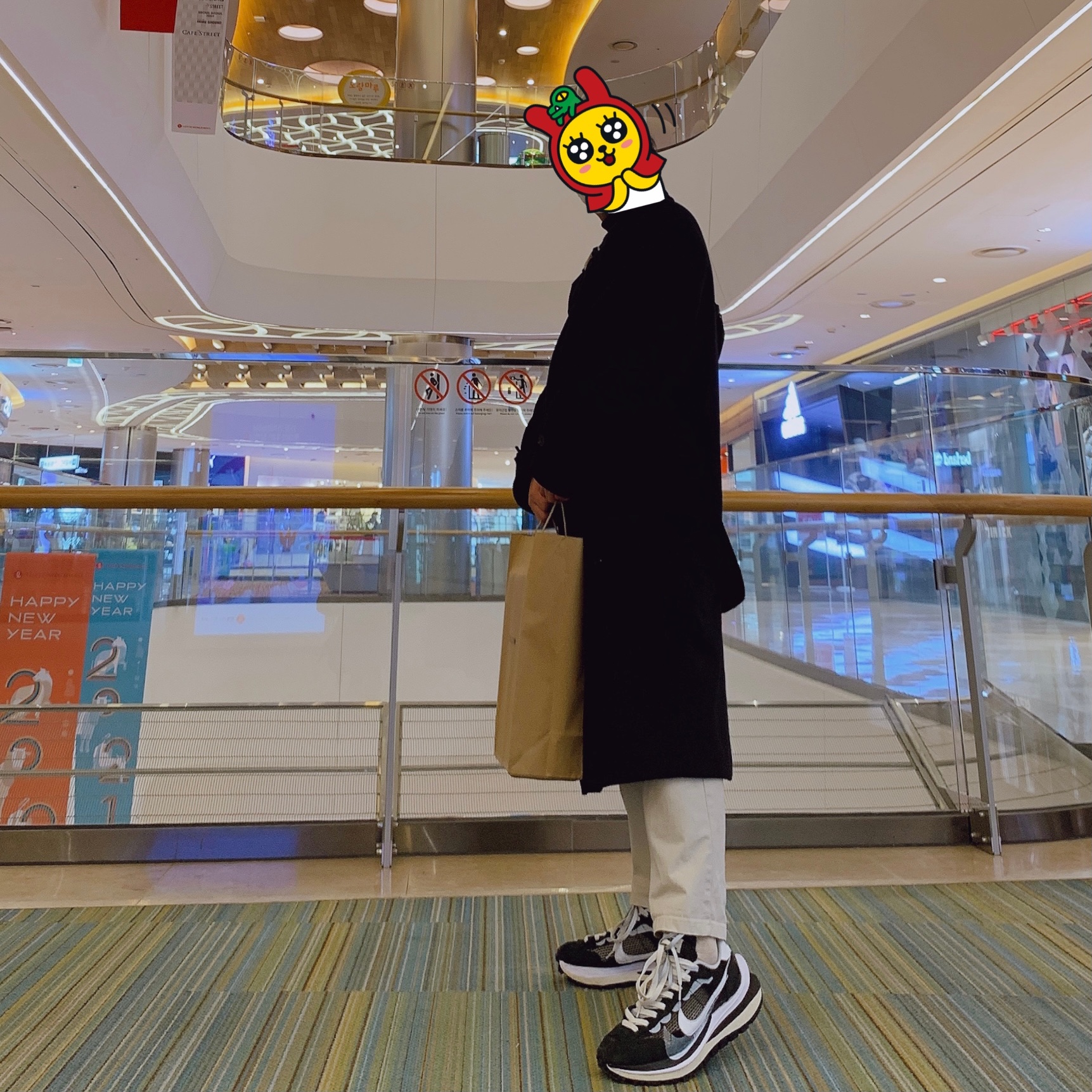 Nike x Sacai VaporWaffle Black White 착용 스타일