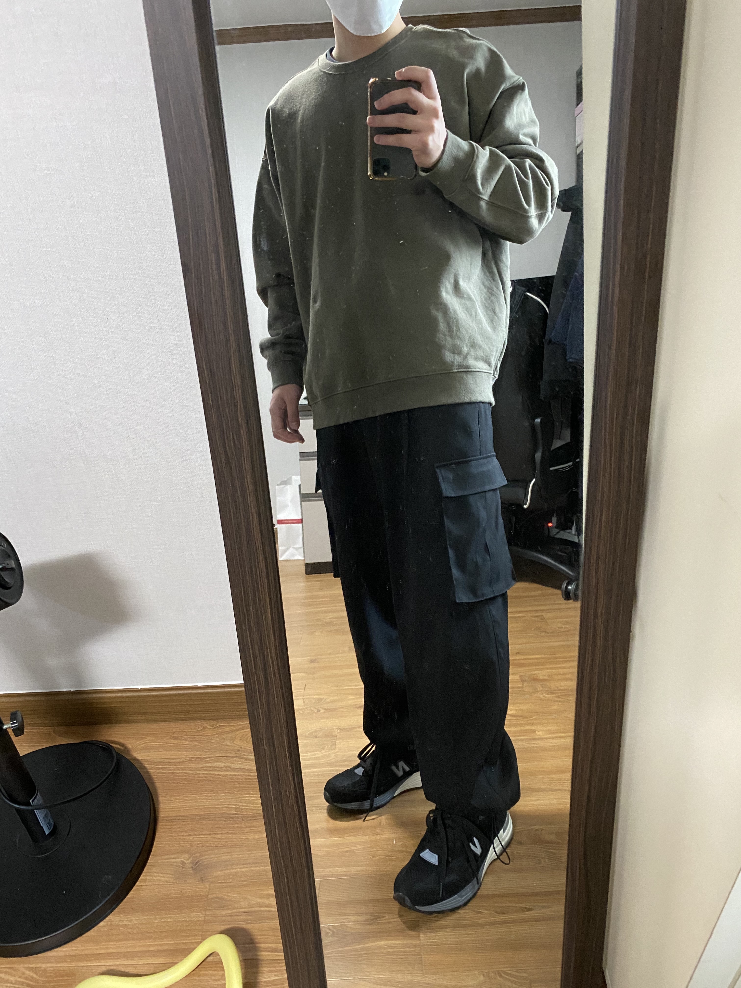 New Balance 992 Made in USA Black 착용 스타일