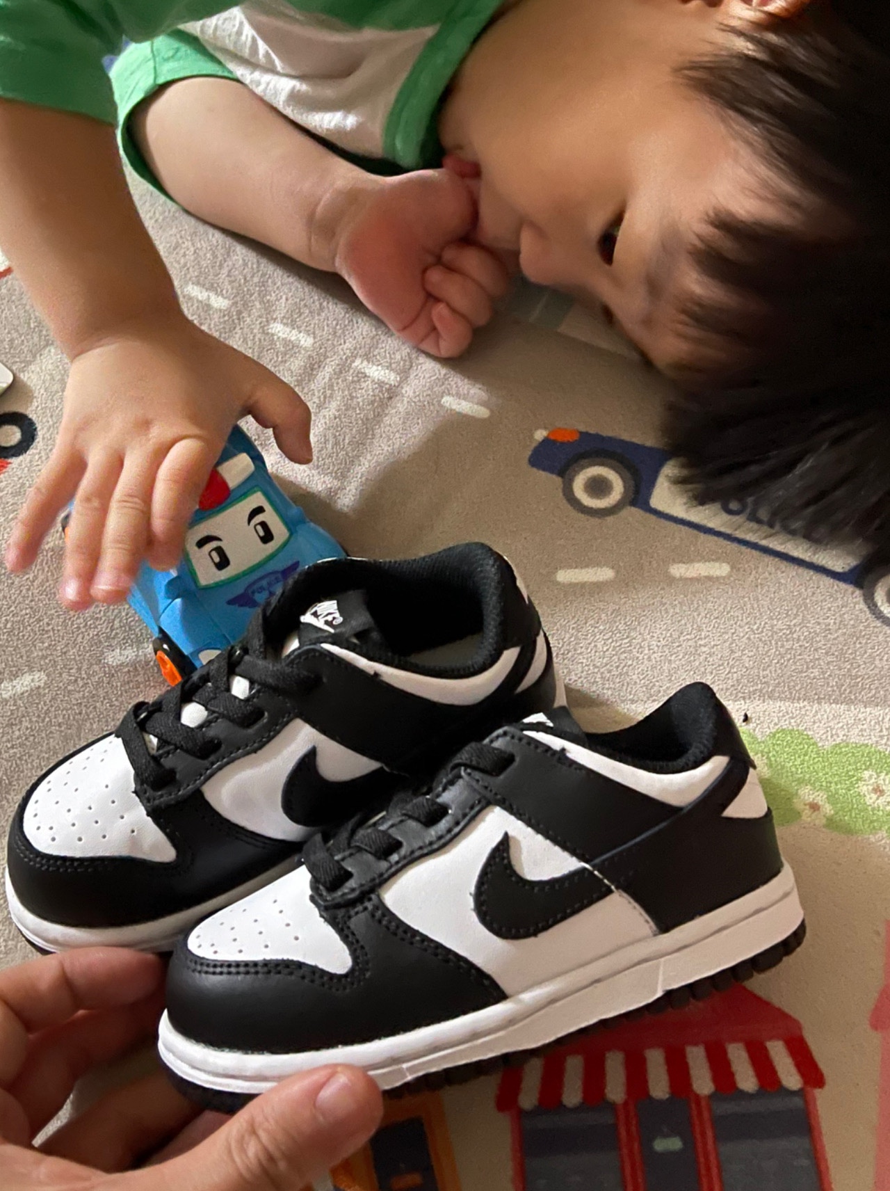 (TD) Nike Dunk Low Black 착용 스타일