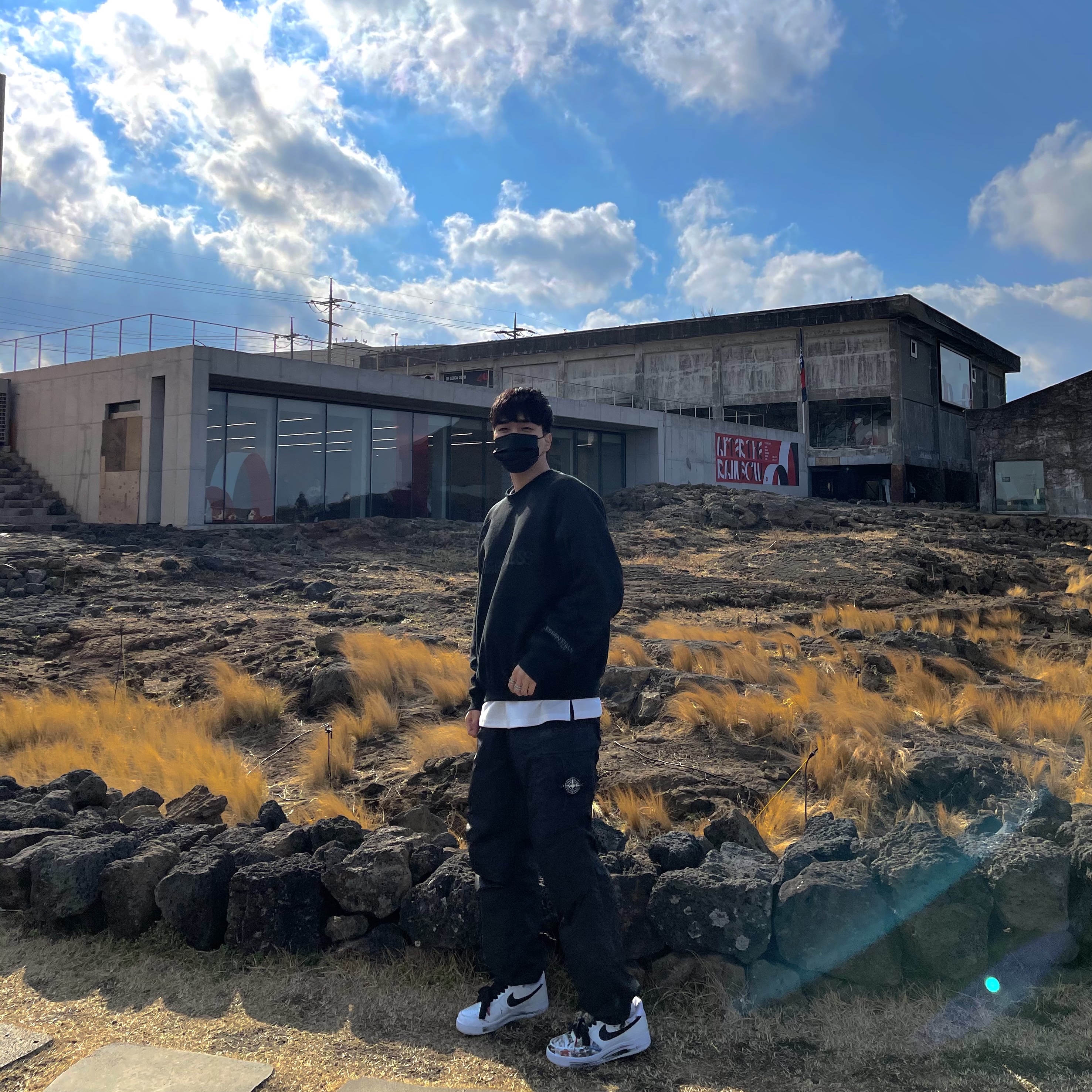 Nike x Peaceminusone Air Force 1 Low Para-Noise 2.0, Supreme x Stone Island Painted Camo Nylon Cargo Pants Black - 20FW 착용 스타일