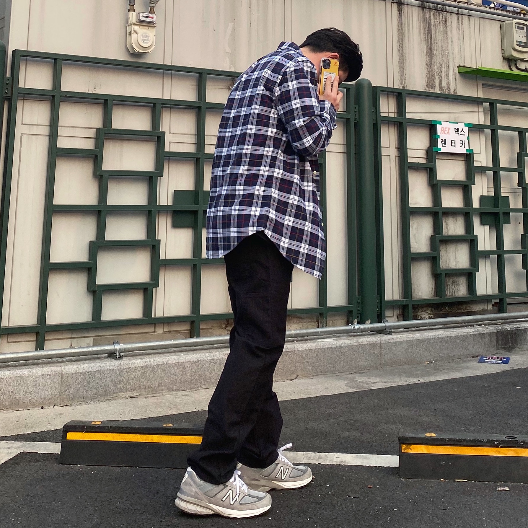 New Balance 990v5 Made in USA Grey - D Standard 착용 스타일