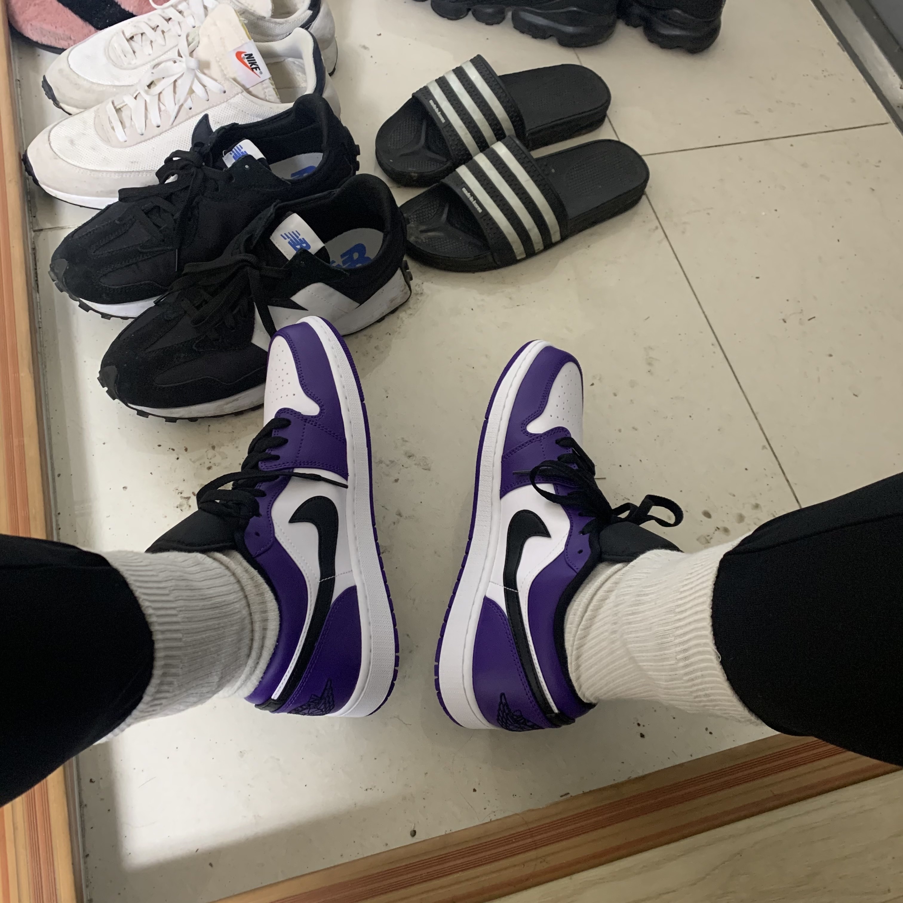 Jordan 1 Low Court Purple 2020 착용 스타일 - 2