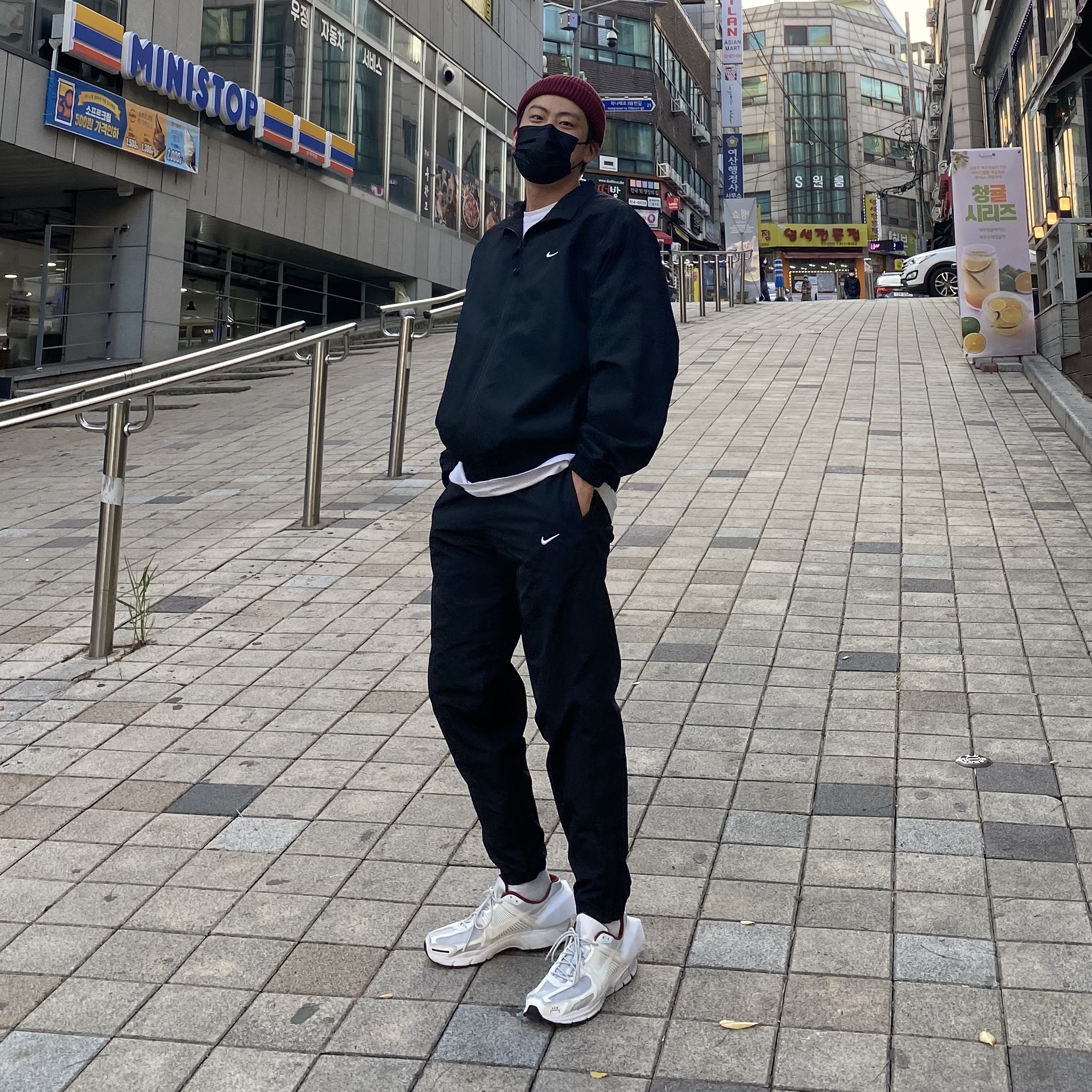 Nike M NRG Track Pants Black, Nike M NRG Track Jacket Black 착용 스타일