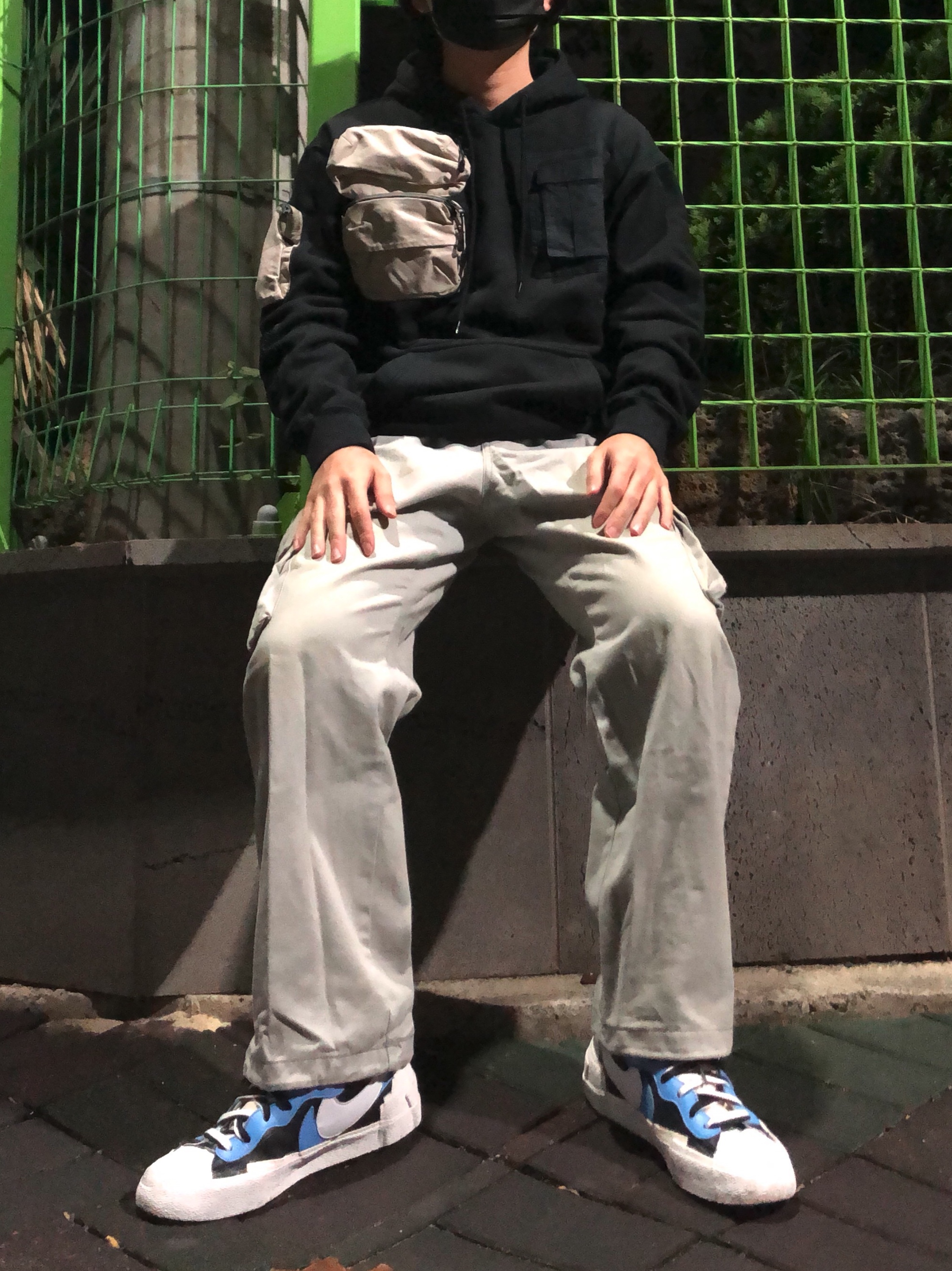 Nike x Sacai Blazer Mid White Black Legend Blue, Nike x Travis Scott NRG AG Utility Hoodie Black 착용 스타일