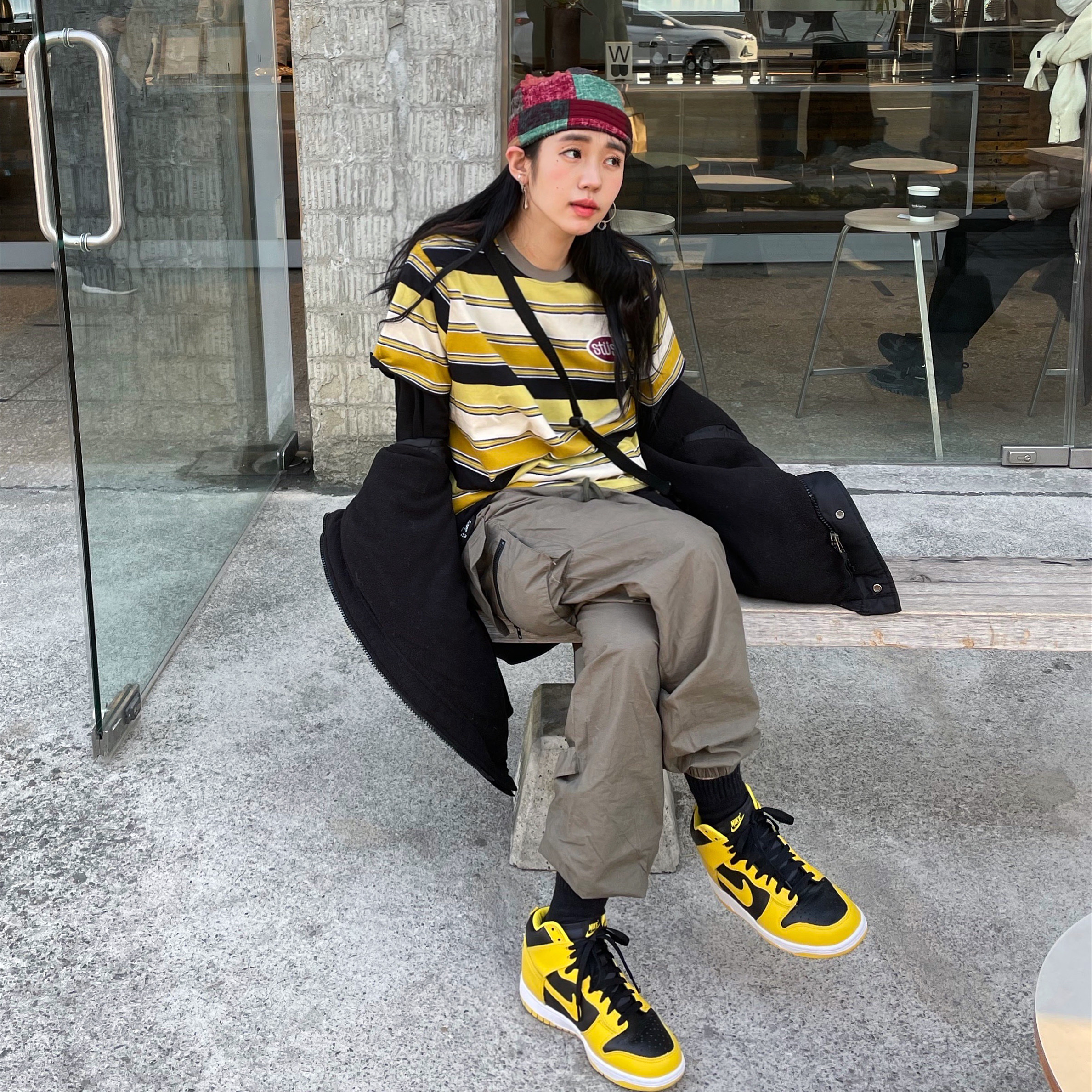 Nike Dunk High SP Varsity Maize 착용 스타일