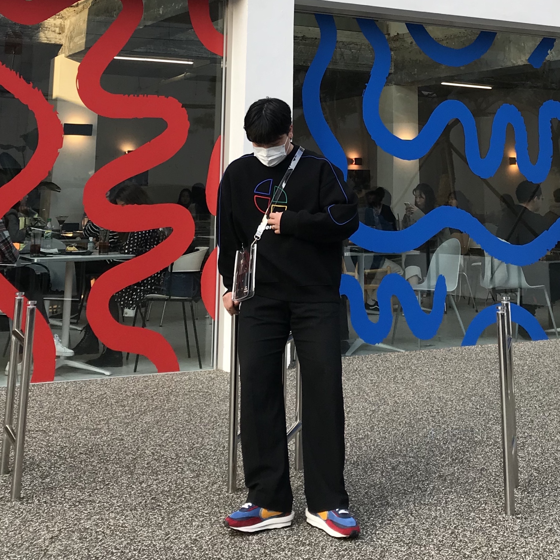 Nike x Sacai LDWaffle Blue Multi 착용 스타일