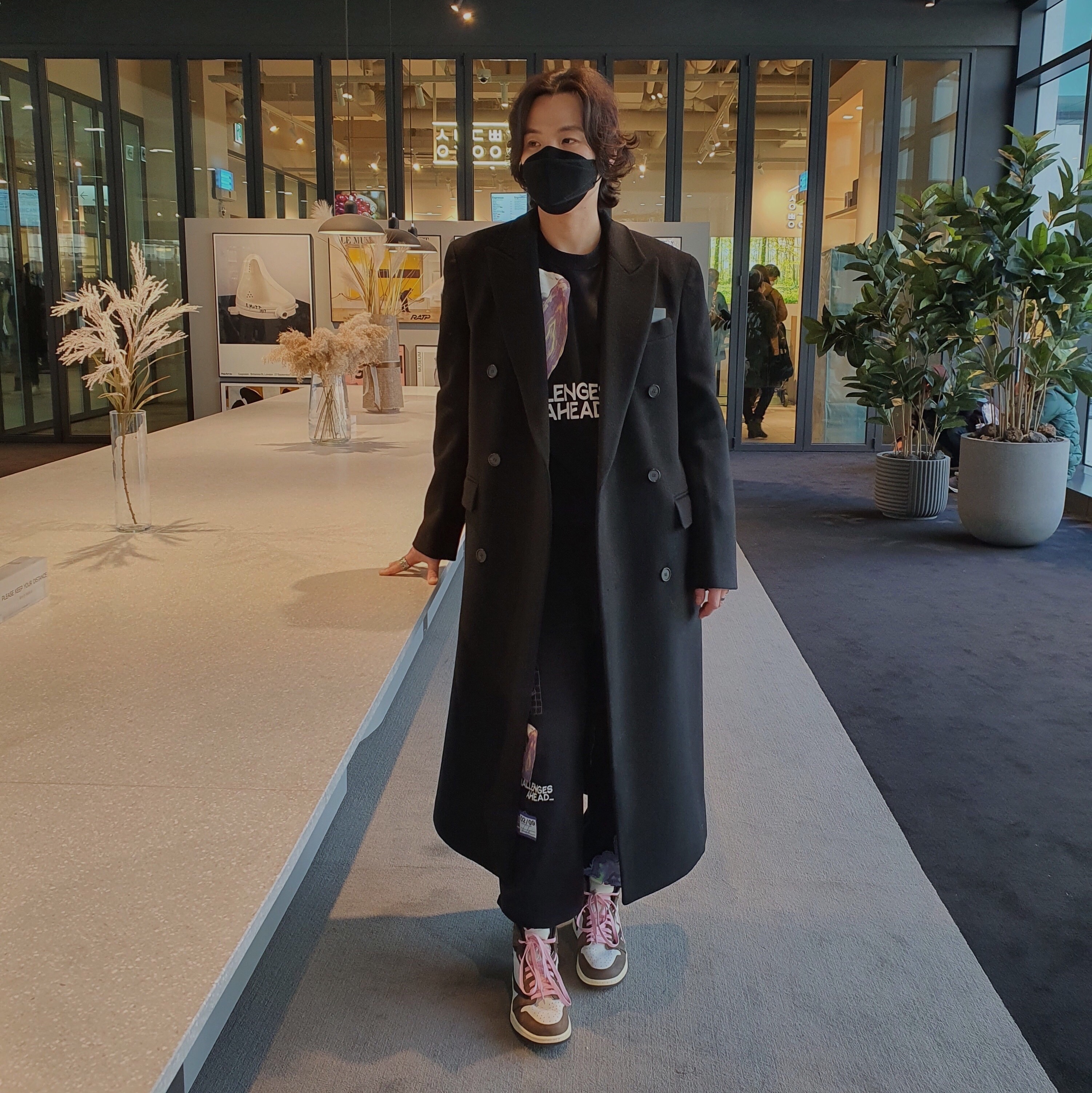 Jordan 1 x Travis Scott Retro High OG SP Mocha 착용 스타일