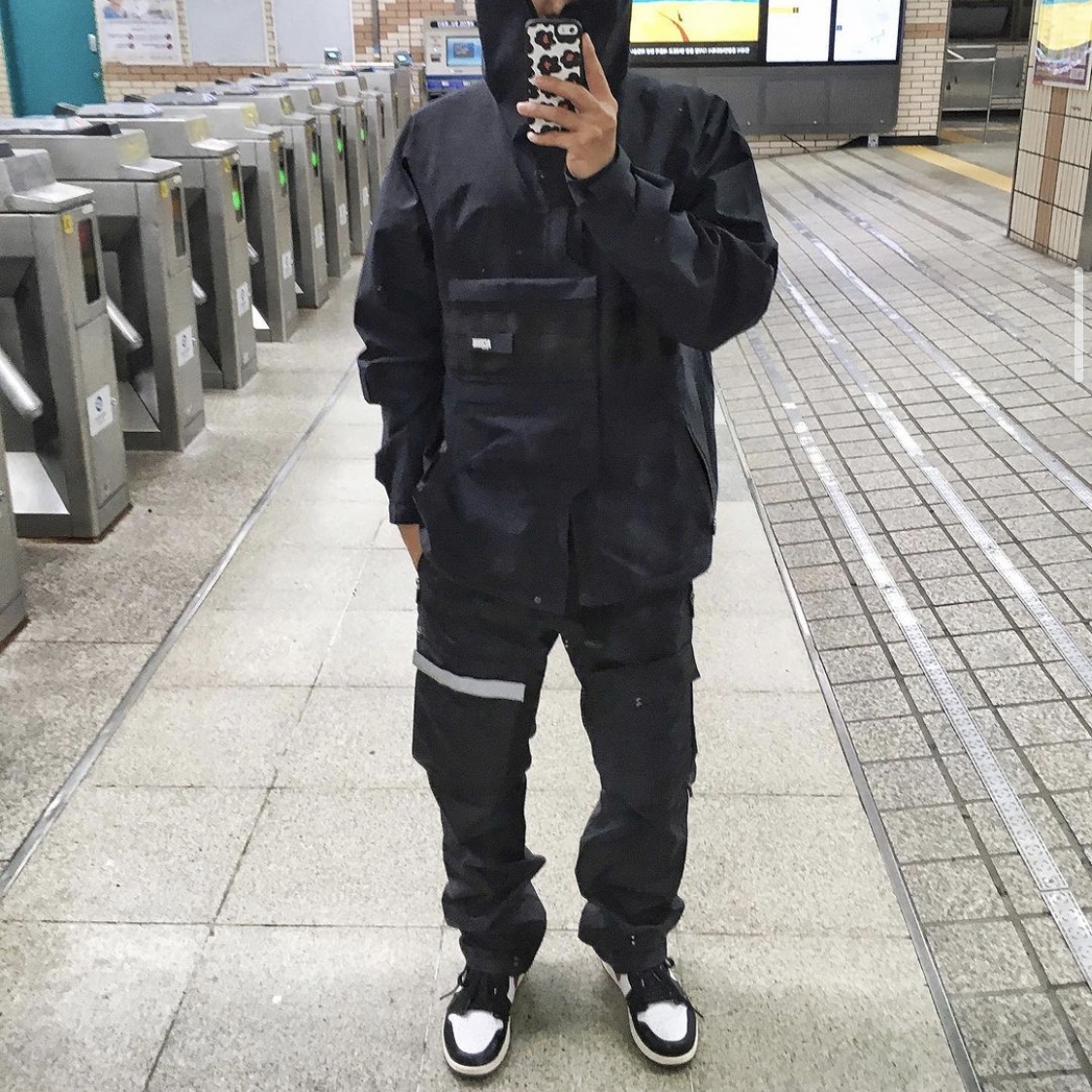 Jordan 1 Retro High OG Gym Red 착용 스타일