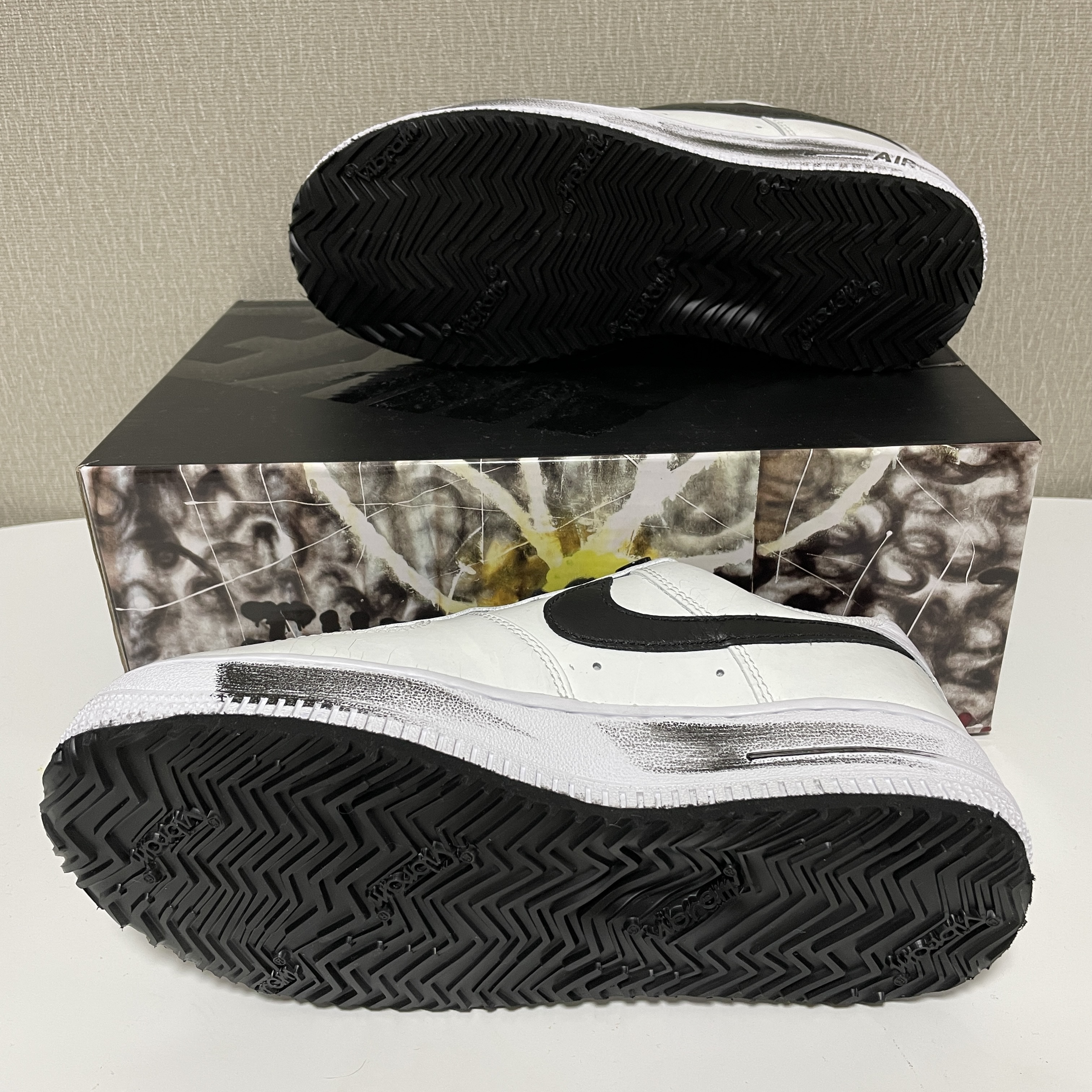 Nike x Peaceminusone Air Force 1 Low Para-Noise 2.0 착용 스타일 - 2