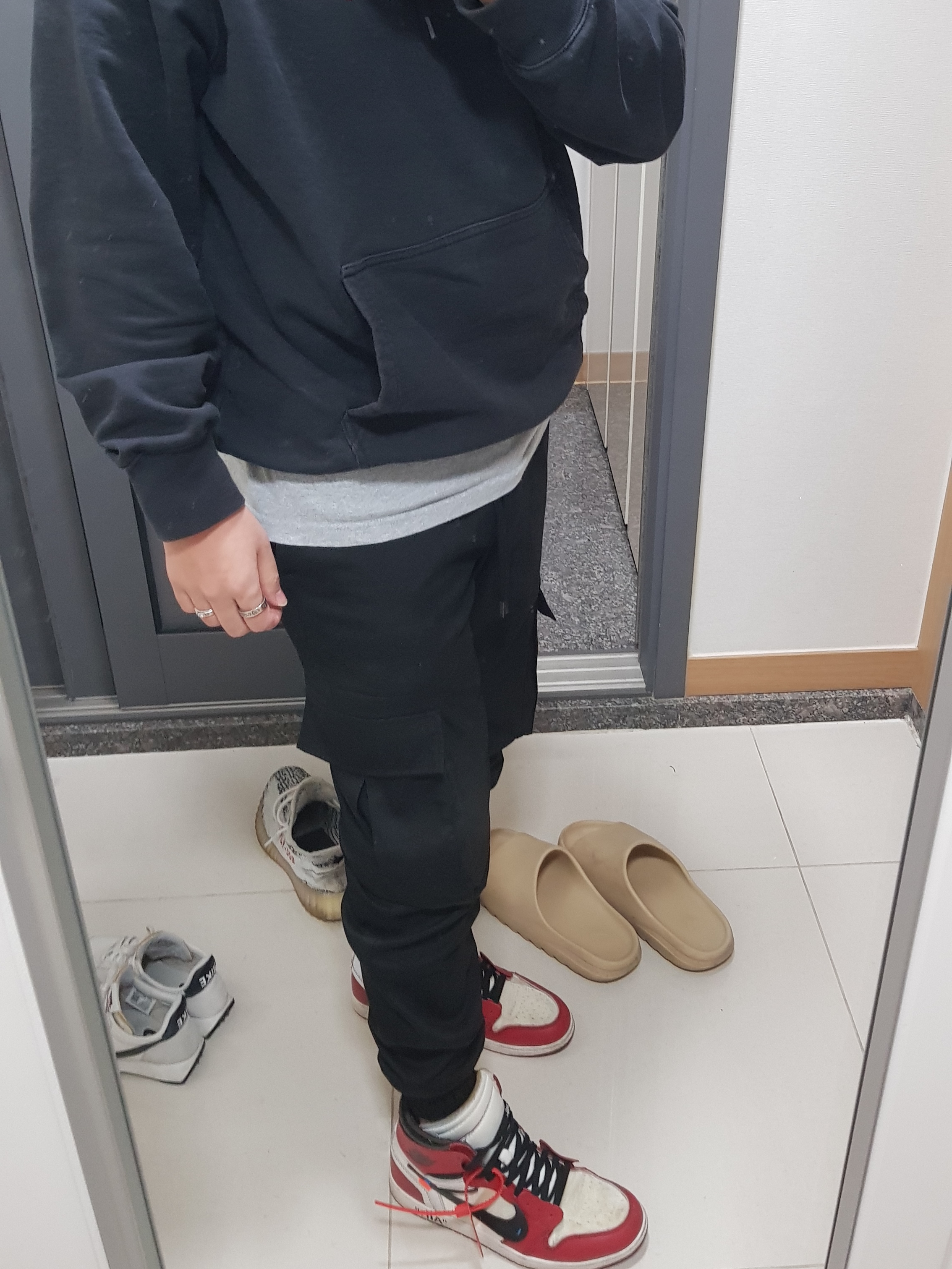 Jordan 1 x Off-White Retro High Chicago The Ten 착용 스타일