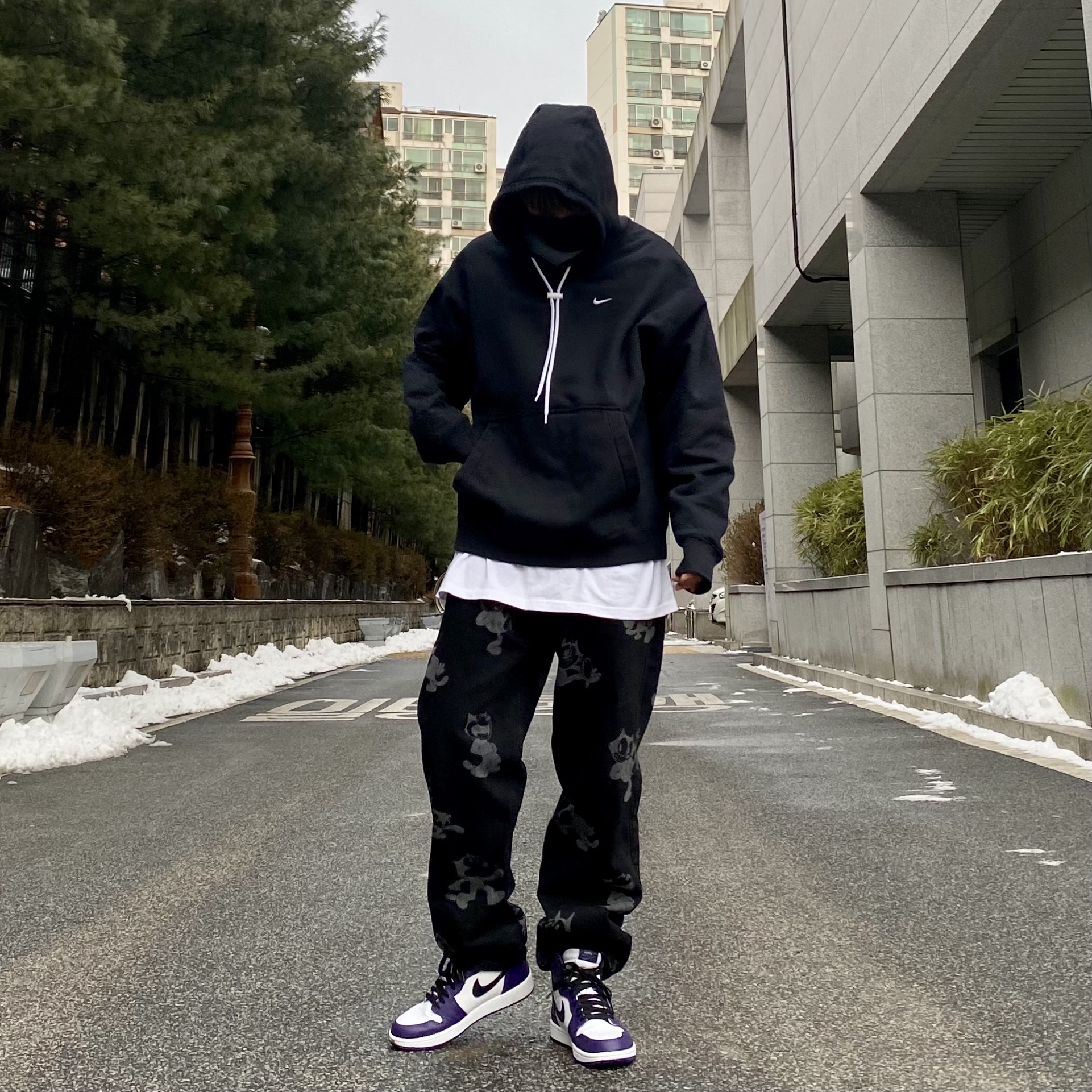 Jordan 1 Retro High OG Court Purple 2020, Nike M NRG Hoodie Black 착용 스타일