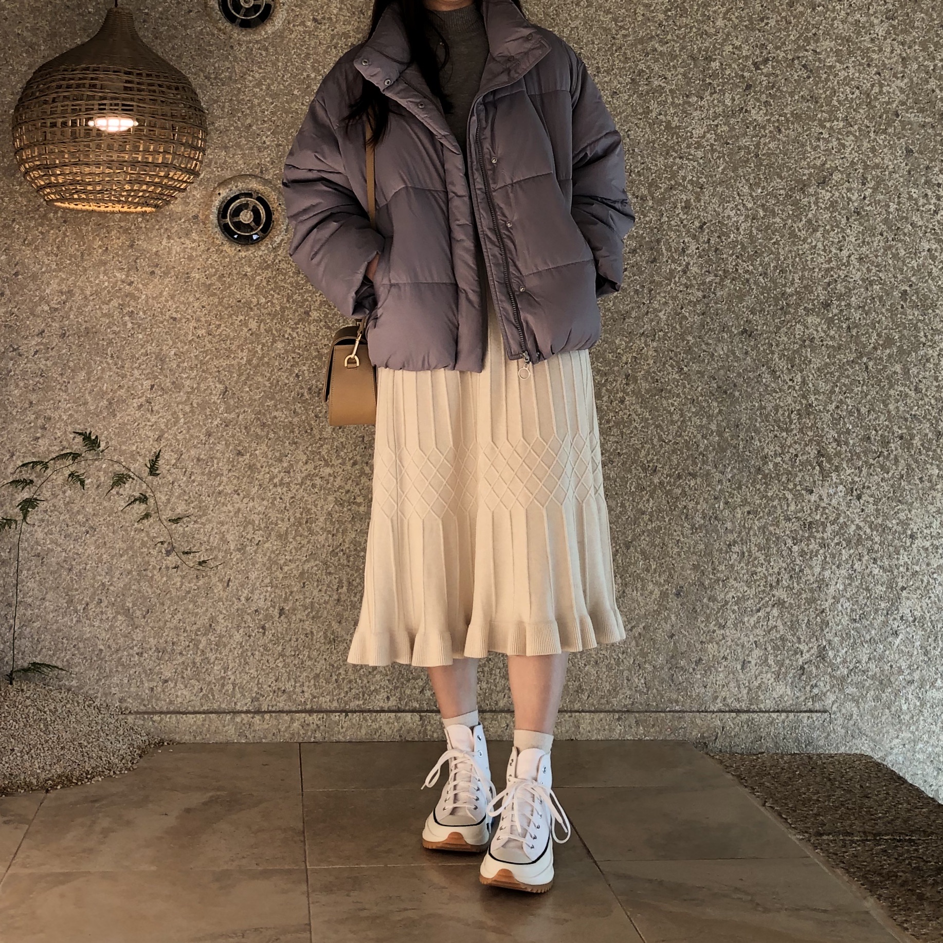 Converse x JW Anderson Run Star Hike Hi White 착용 스타일