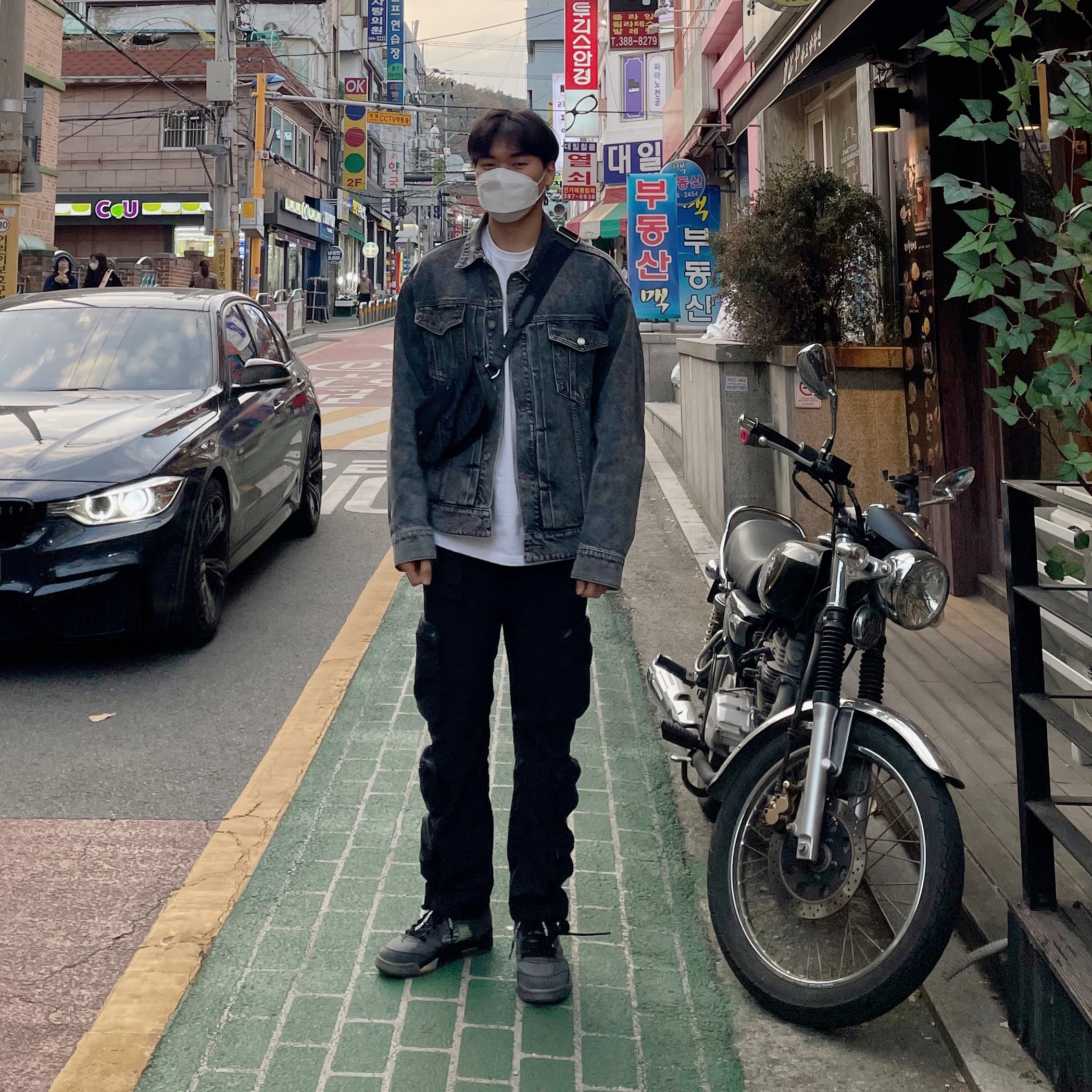 Jordan 5 x Off-White Retro SP Black Muslin 착용 스타일