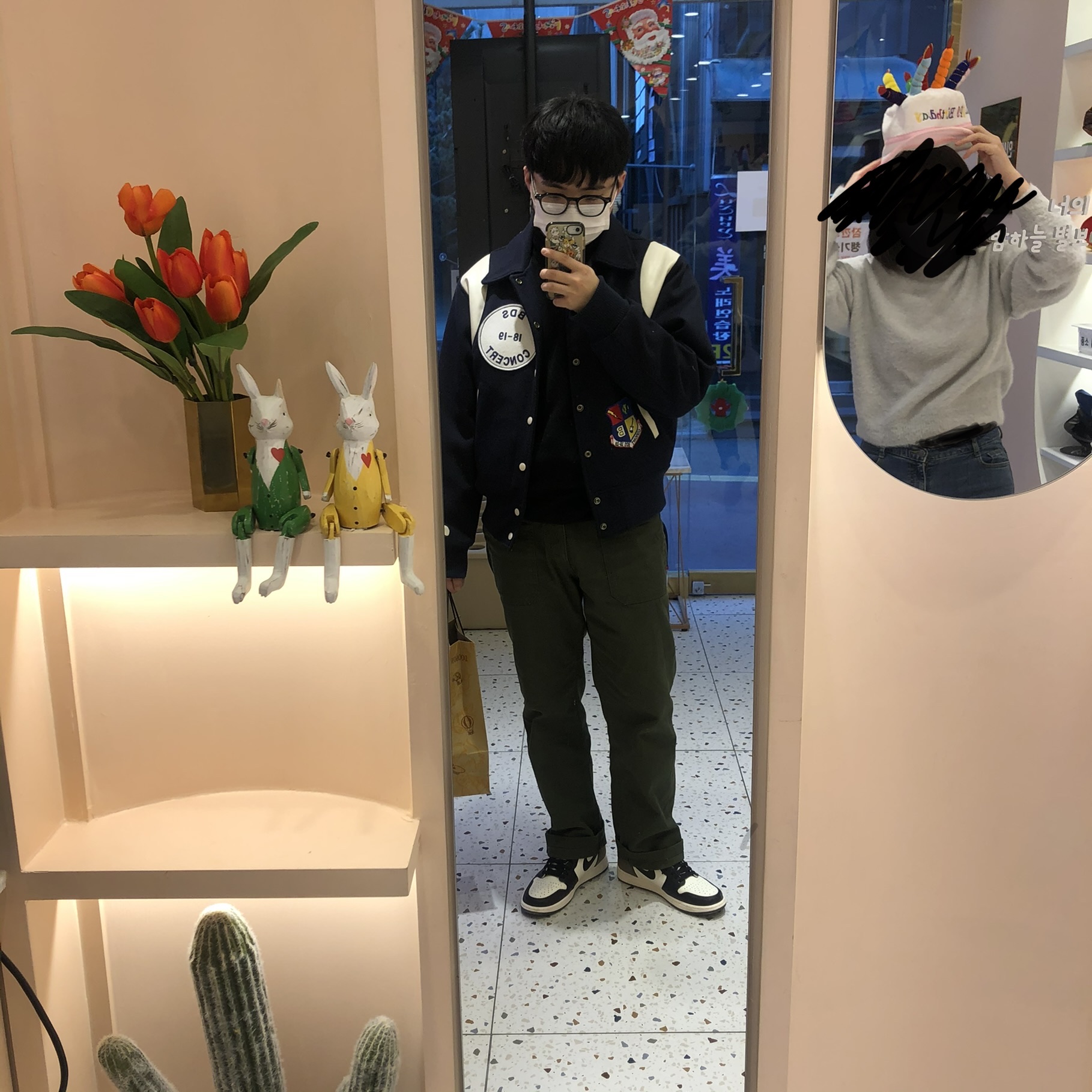 Jordan 1 Retro High OG Black Mocha 착용 스타일