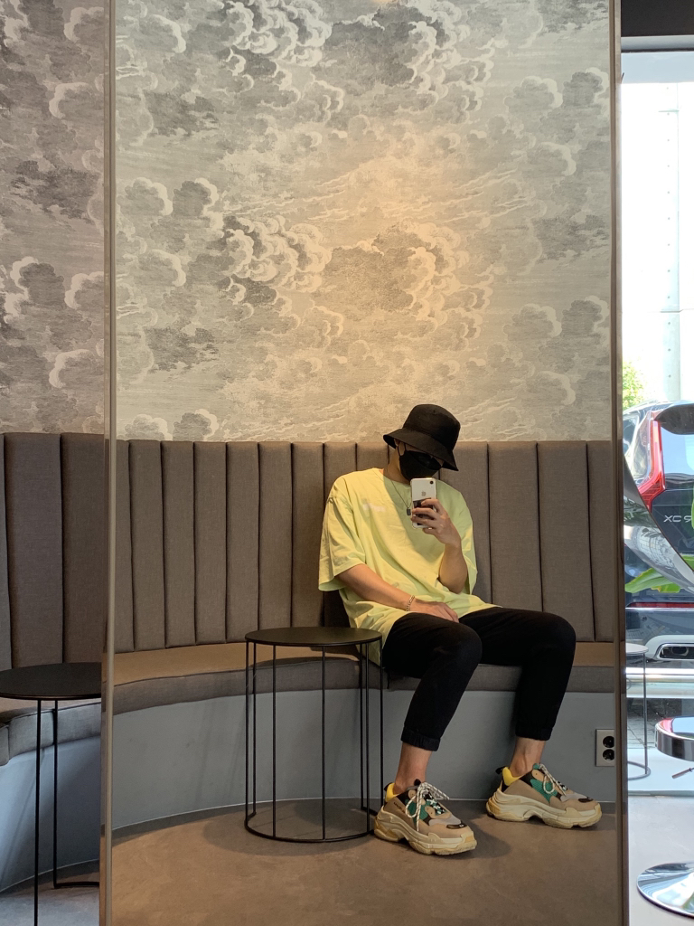 KREAM 프로필 이미지