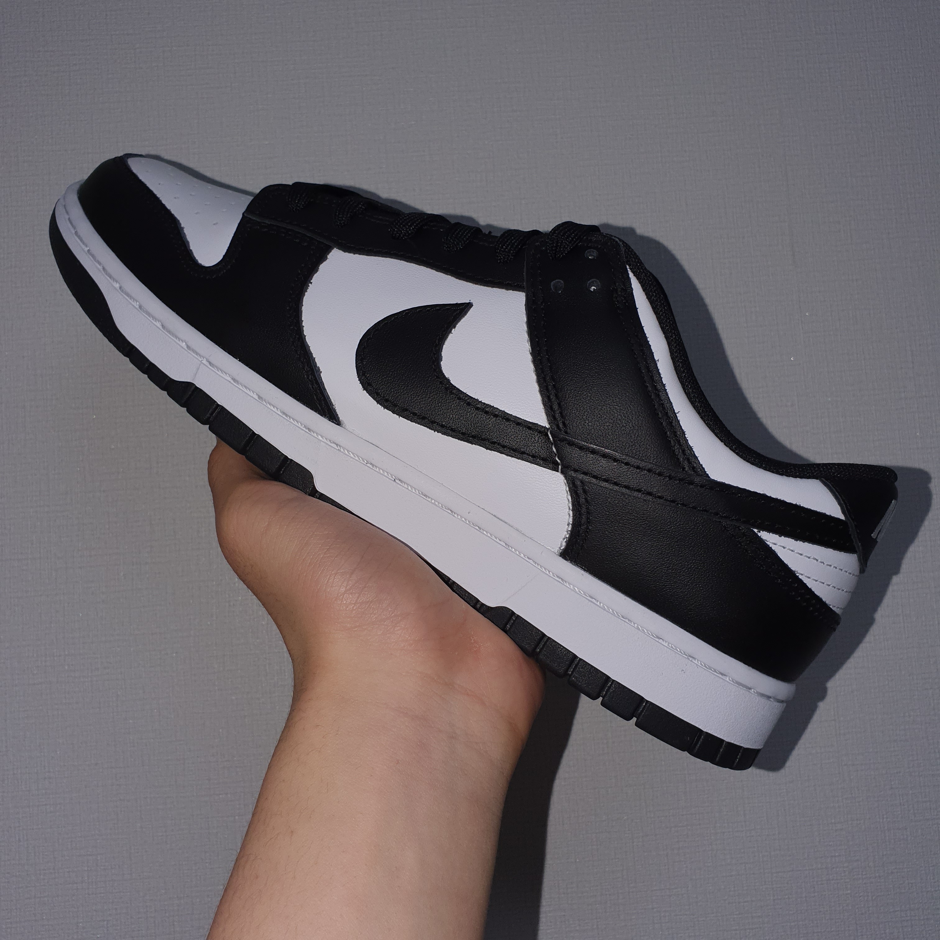 Nike Dunk Low Retro Black 착용 스타일