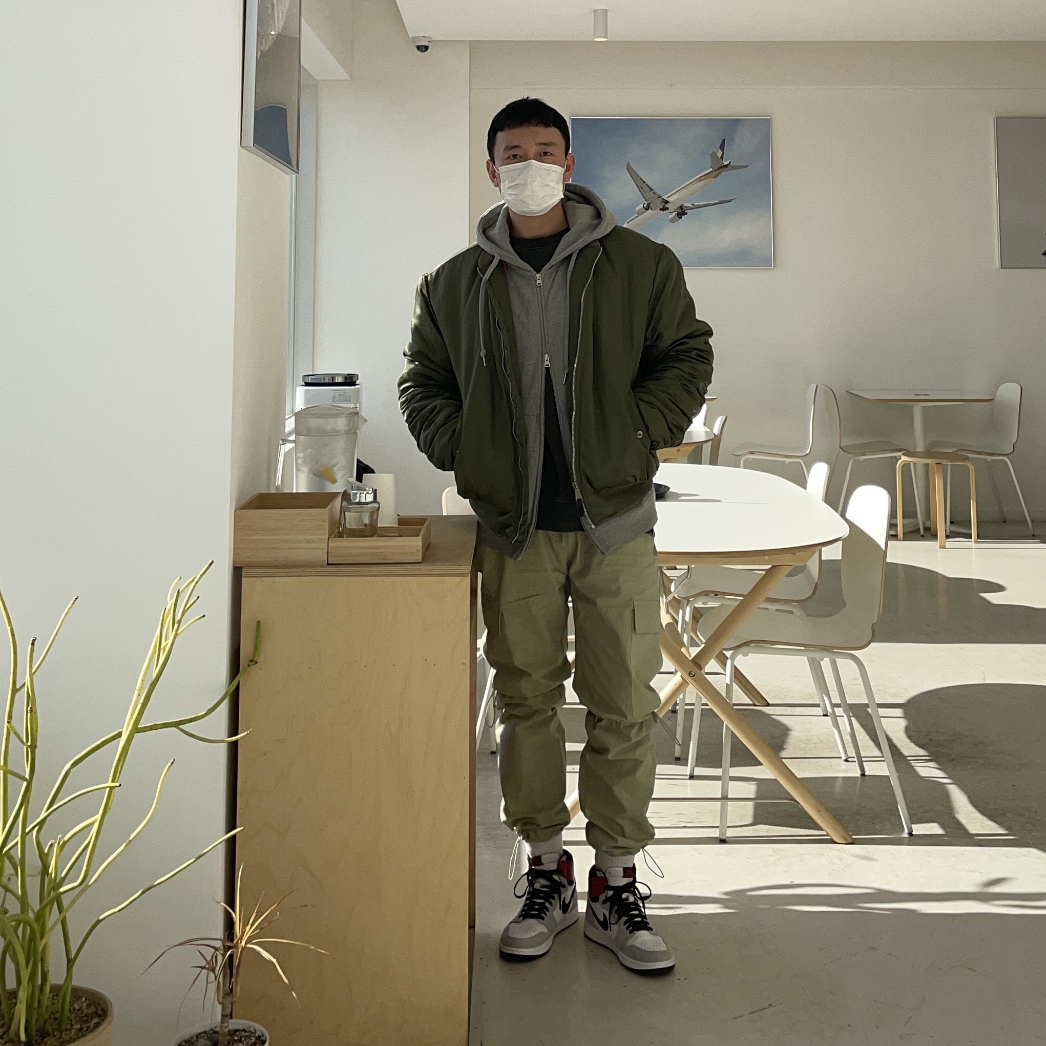 Jordan 1 Retro High OG Light Smoke Grey 착용 스타일