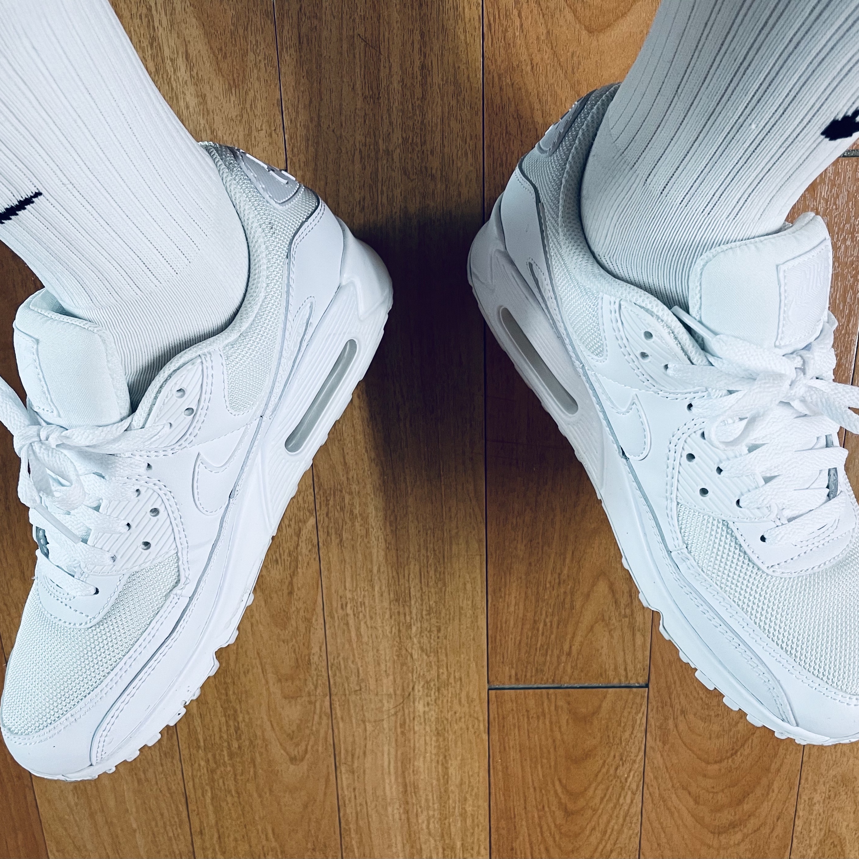 Nike Air Max 90 NRG Recraft Sail 착용 스타일