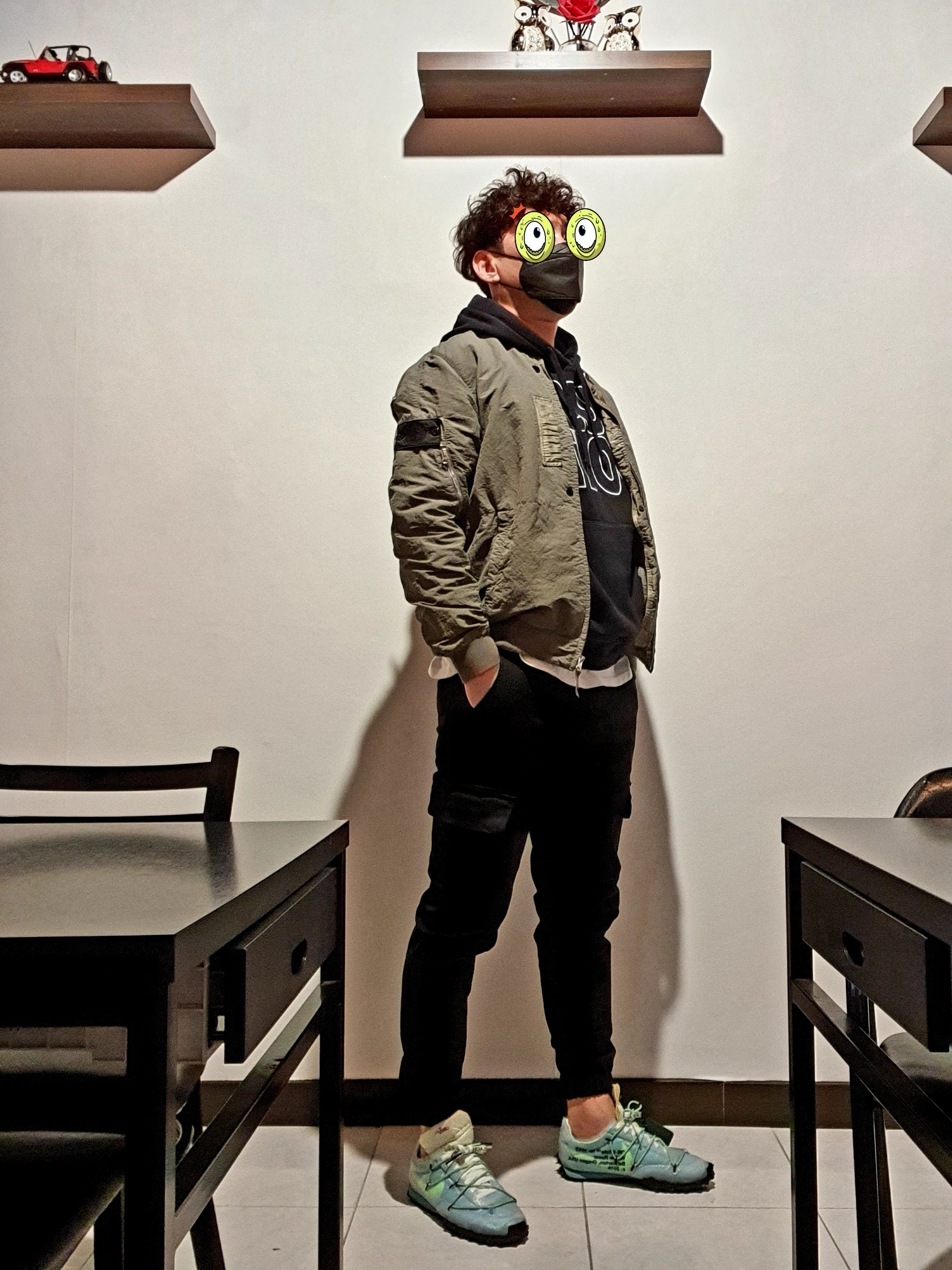(W) Nike x Off-White Waffle Racer Vivid Sky 착용 스타일