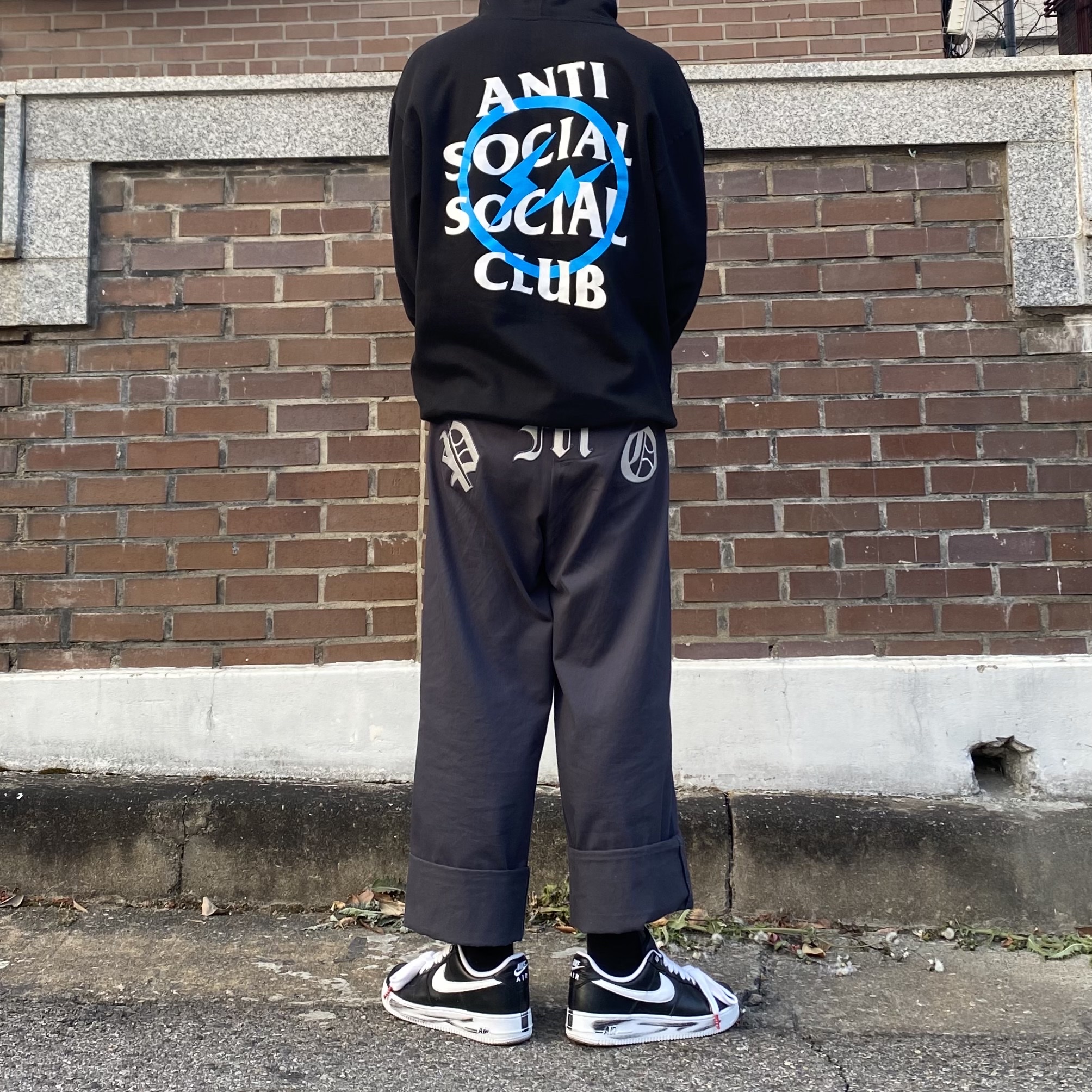 Anti Social Social Club x Fragment Bolt Hoodie Blue, Nike x Peaceminusone Air Force 1 Low Para-Noise 착용 스타일