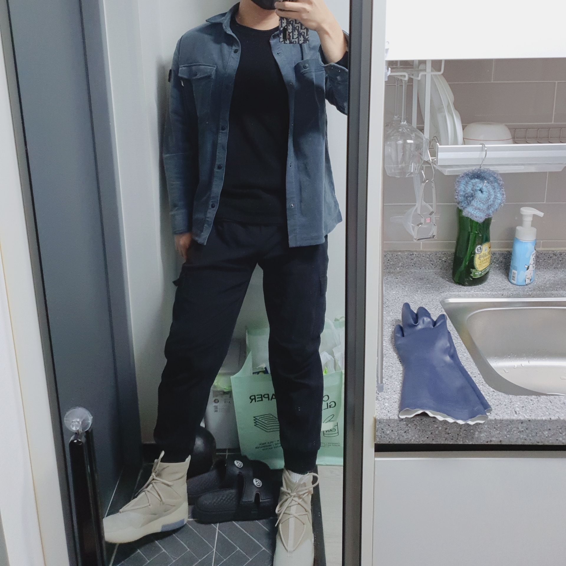 Nike x Fear of God Air Fear of God 1 Oatmeal 착용 스타일