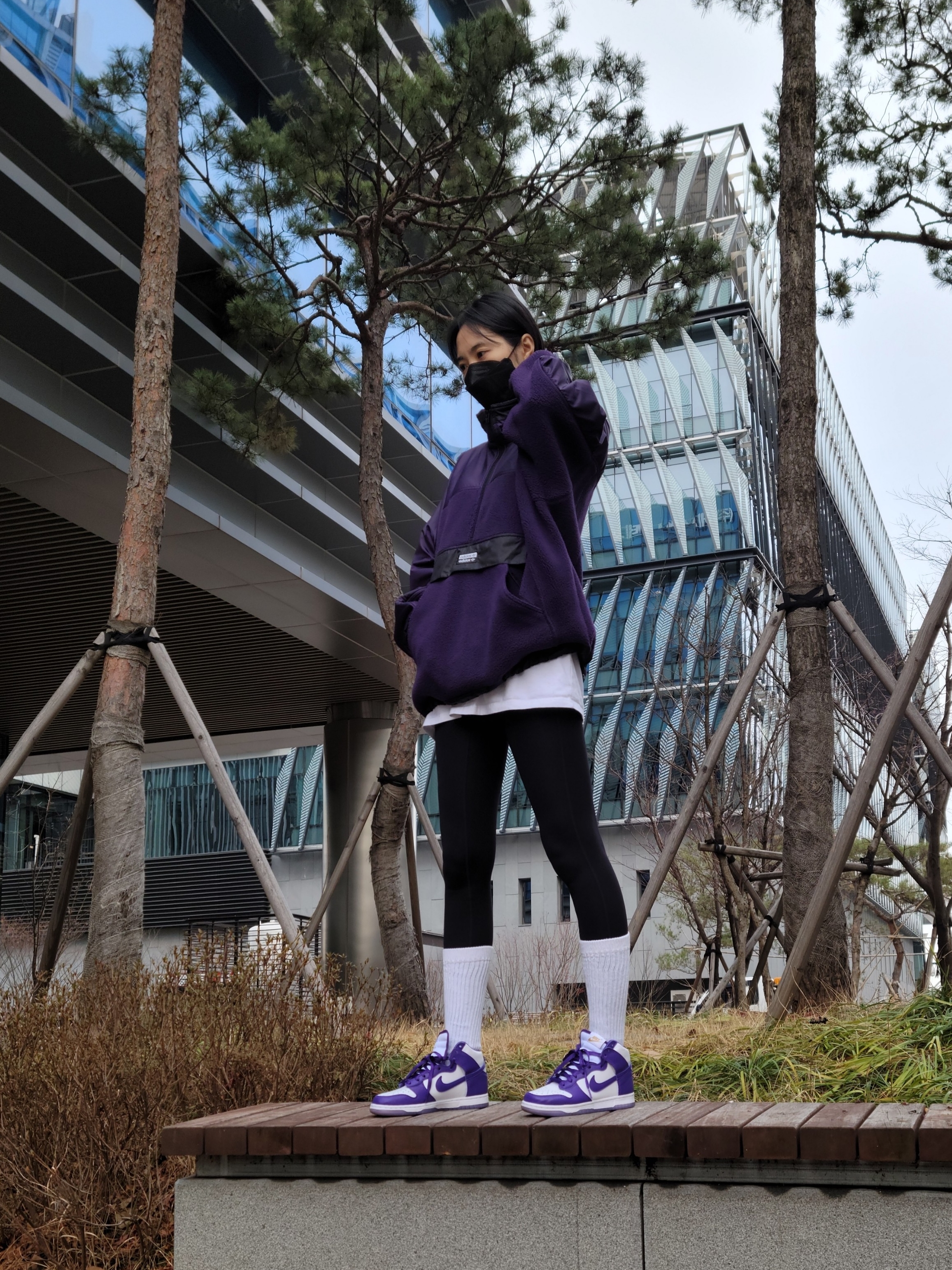 (W) Nike Dunk High SP Varsity Purple 착용 스타일 - 2