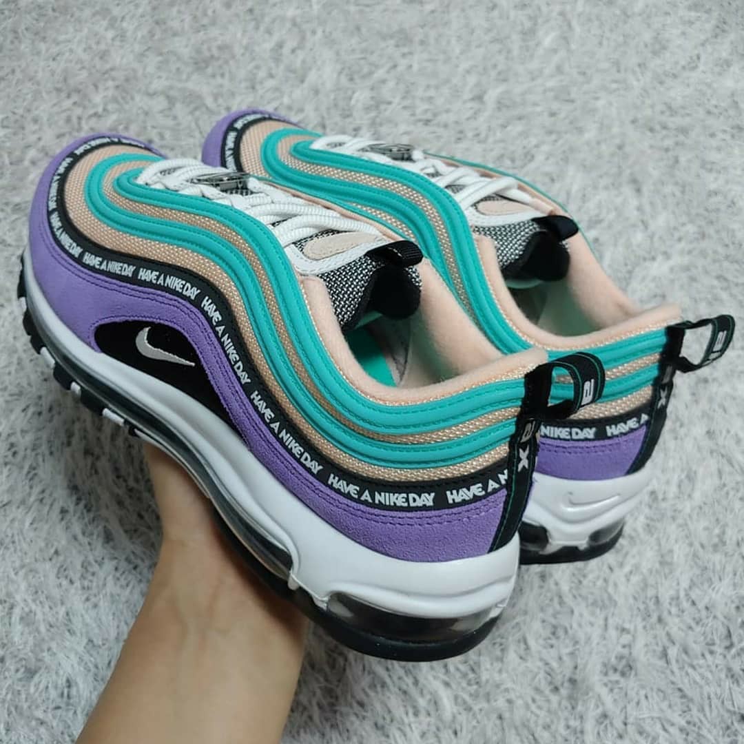 Nike Air Max 97 Have a Nike Day 착용 스타일
