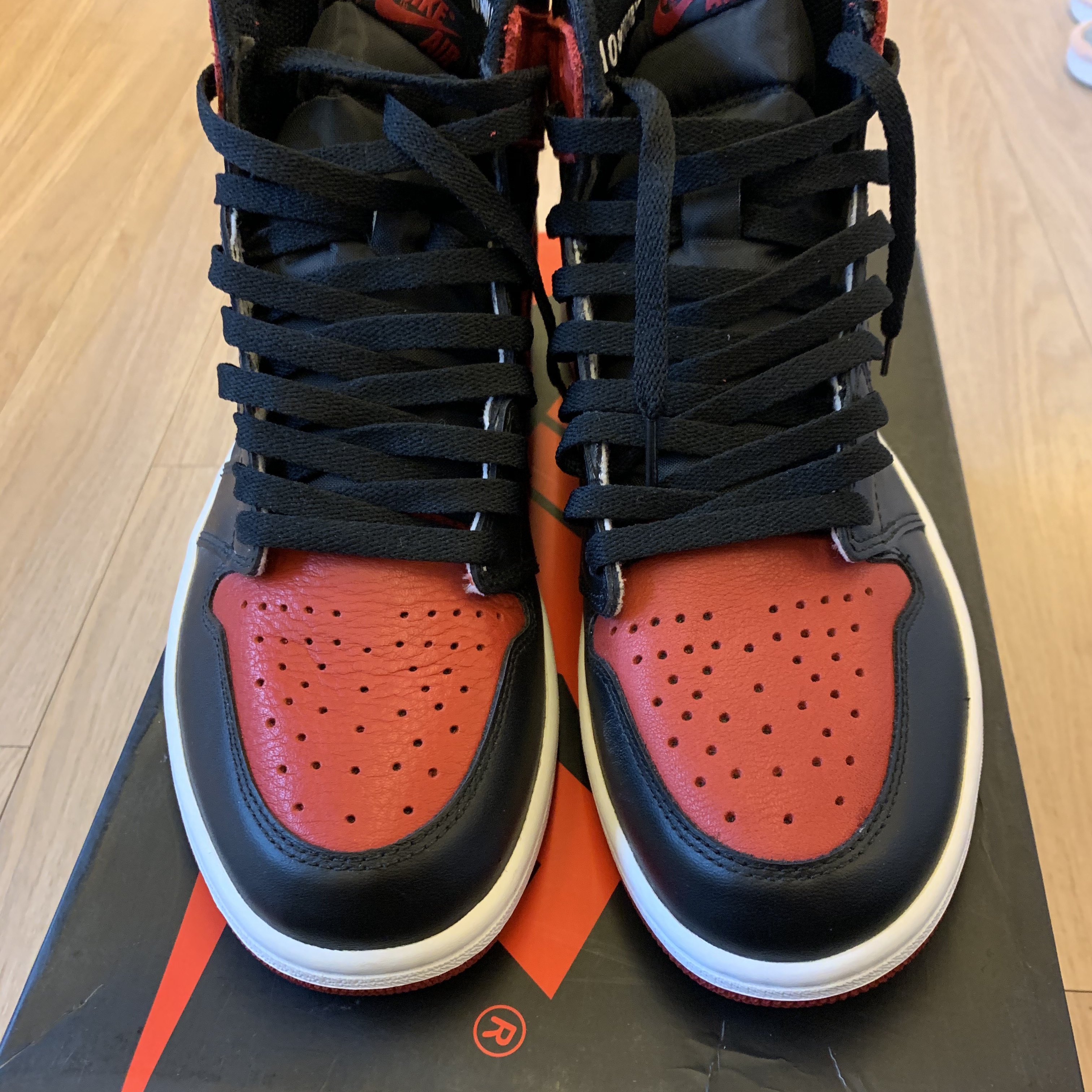 Jordan 1 Retro High OG Bred Banned 2016 착용 스타일 - 2