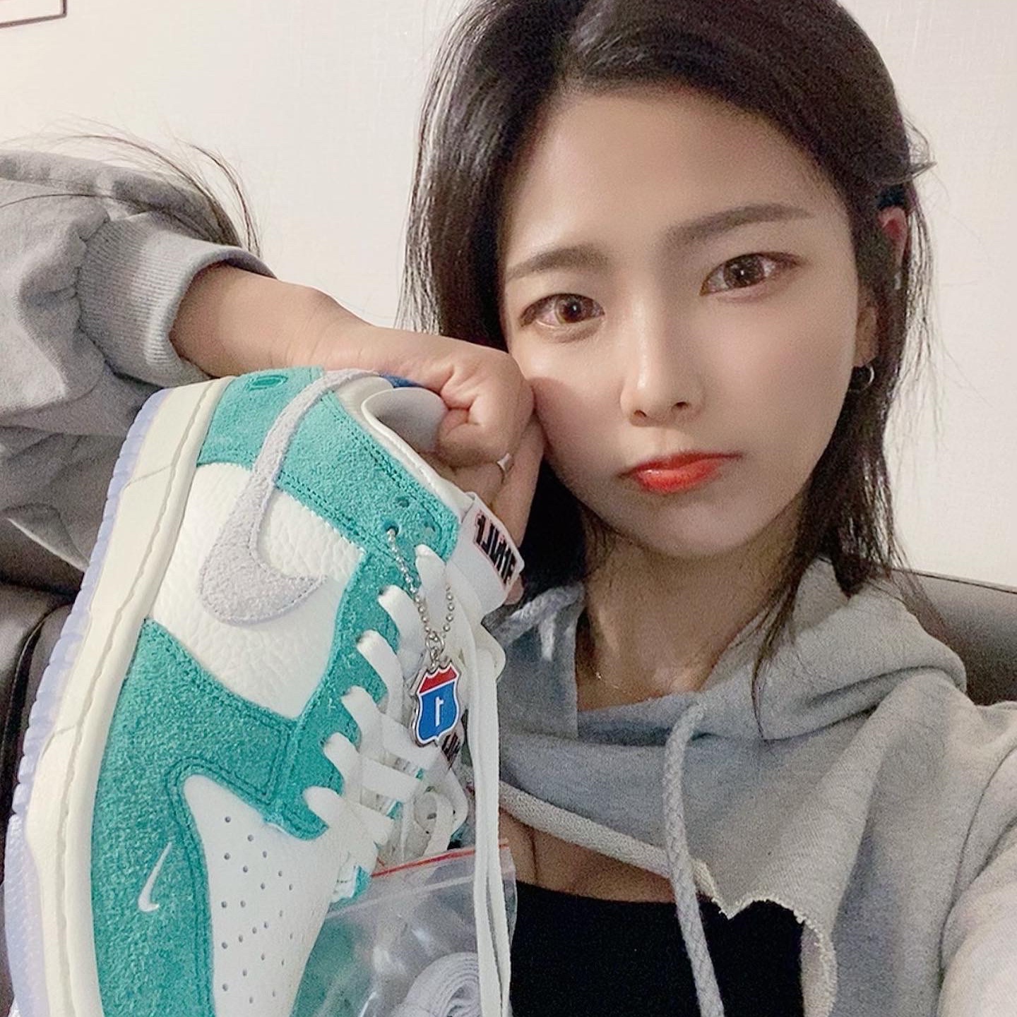 Nike x Kasina Dunk Low Road Sign - Kasina Exclusive 착용 스타일 - 1